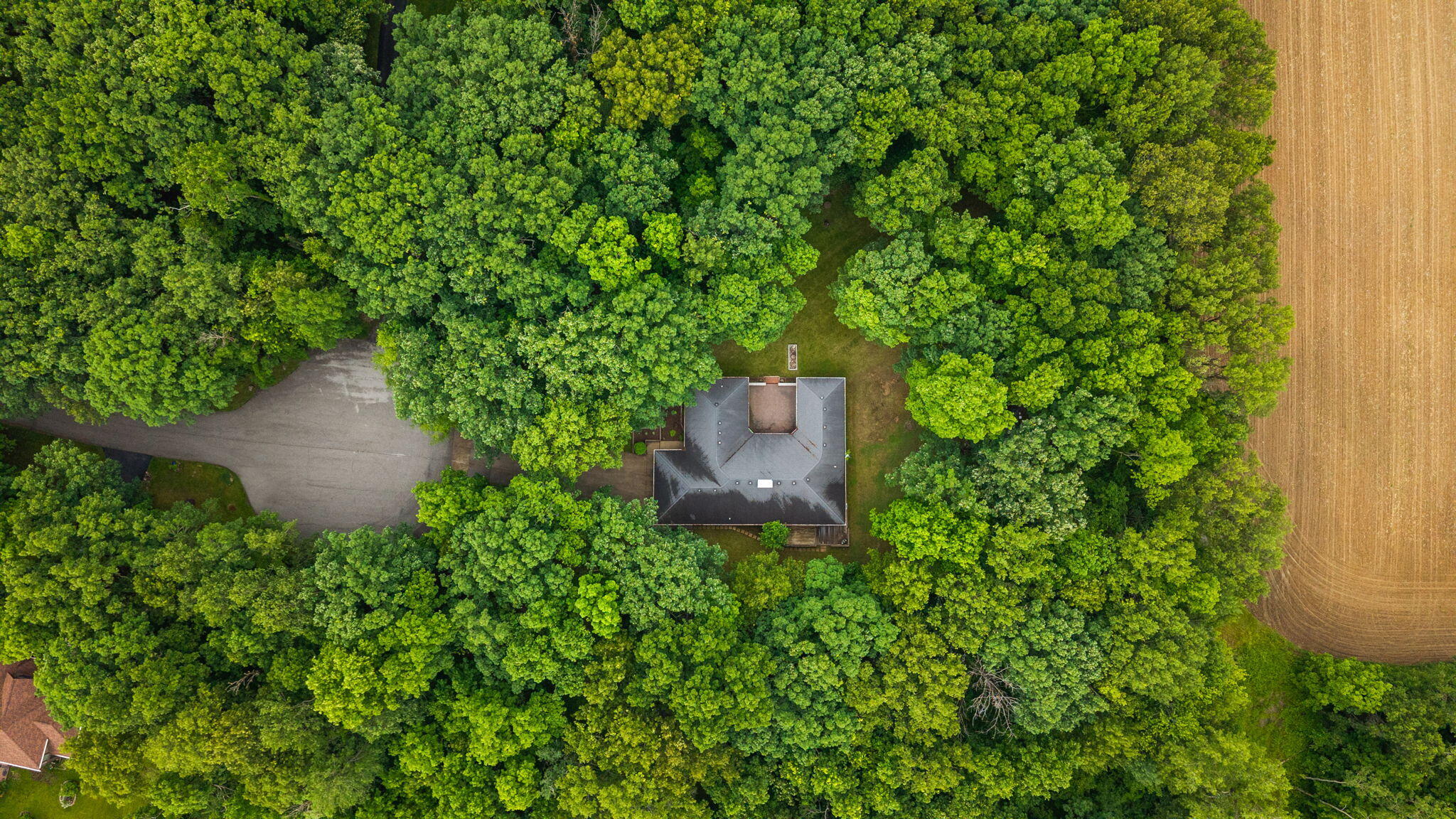 130 Woodland Hickory Court, Valparaiso, IN 46385; Image #37