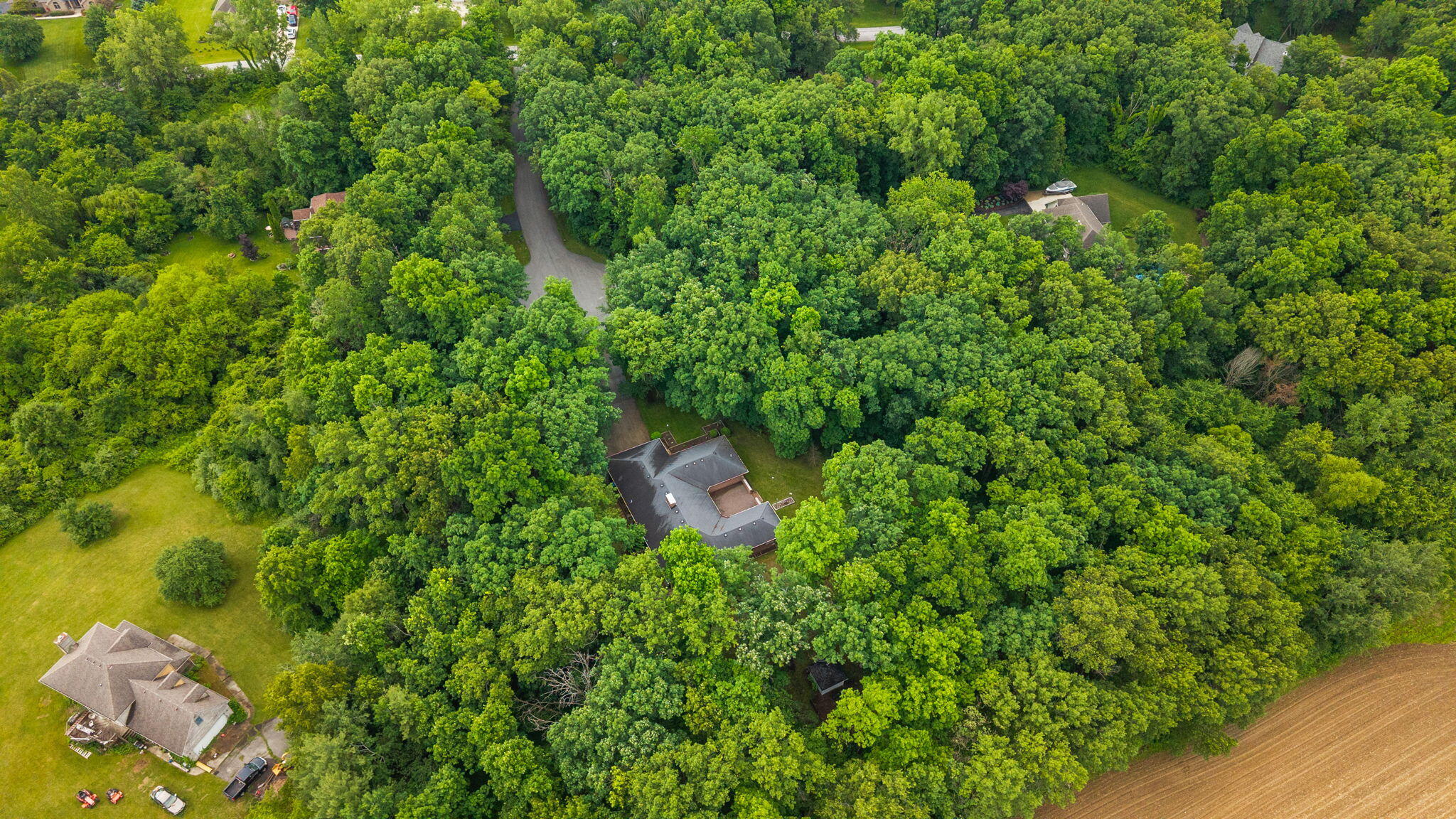130 Woodland Hickory Court, Valparaiso, IN 46385; Image #38