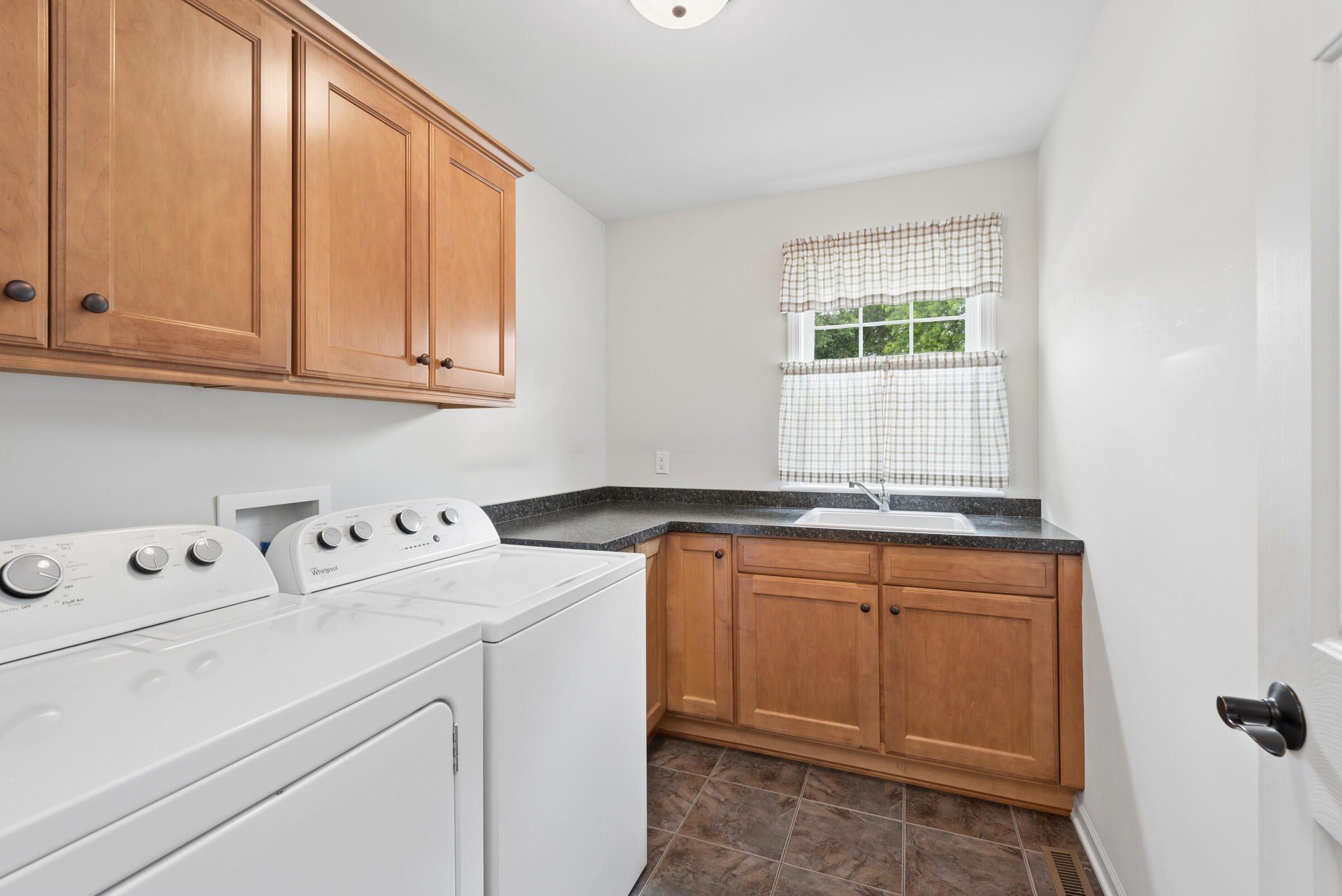 209 Sunflower Drive, Valparaiso, IN 46383; Image #12