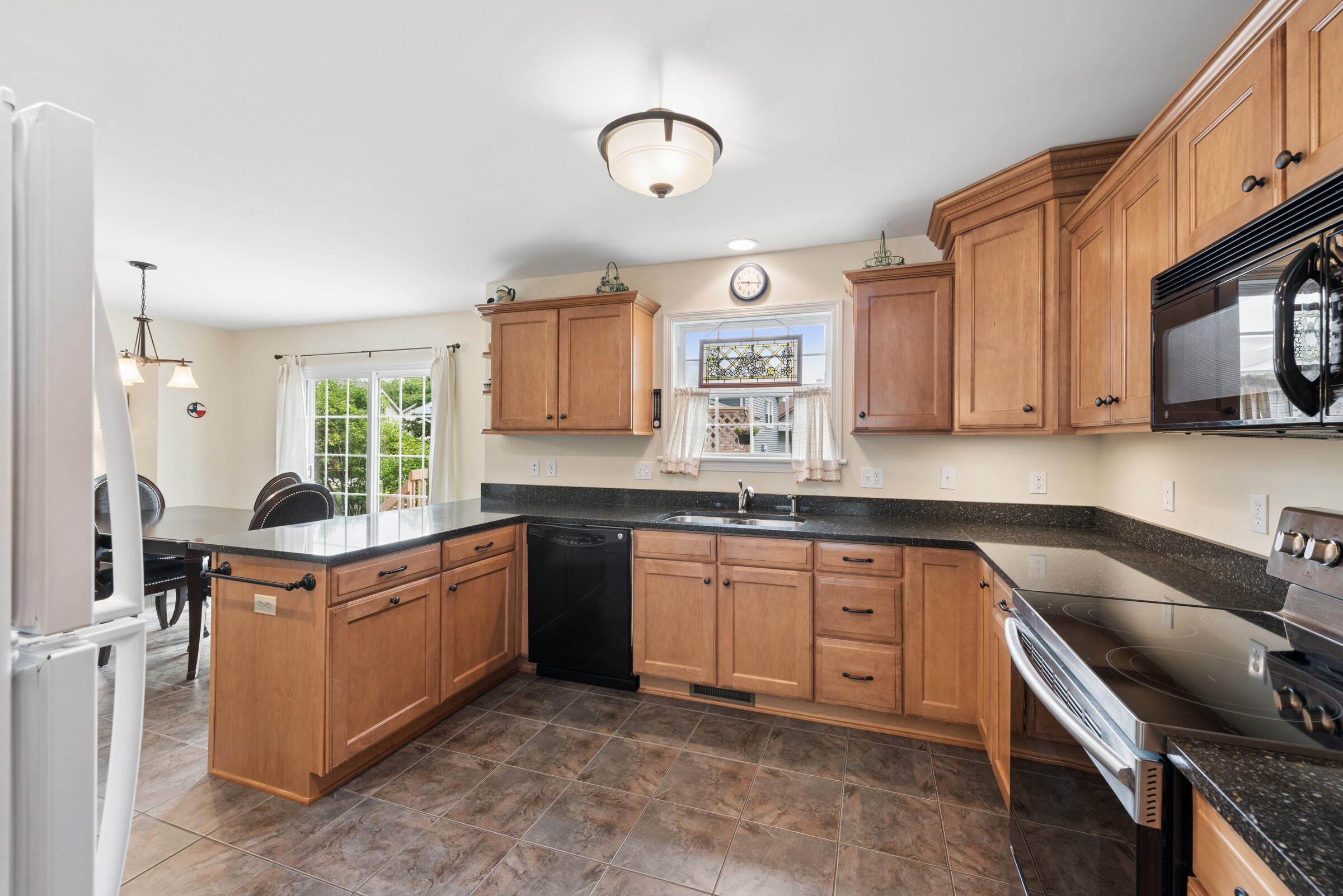 209 Sunflower Drive, Valparaiso, IN 46383; Image #6