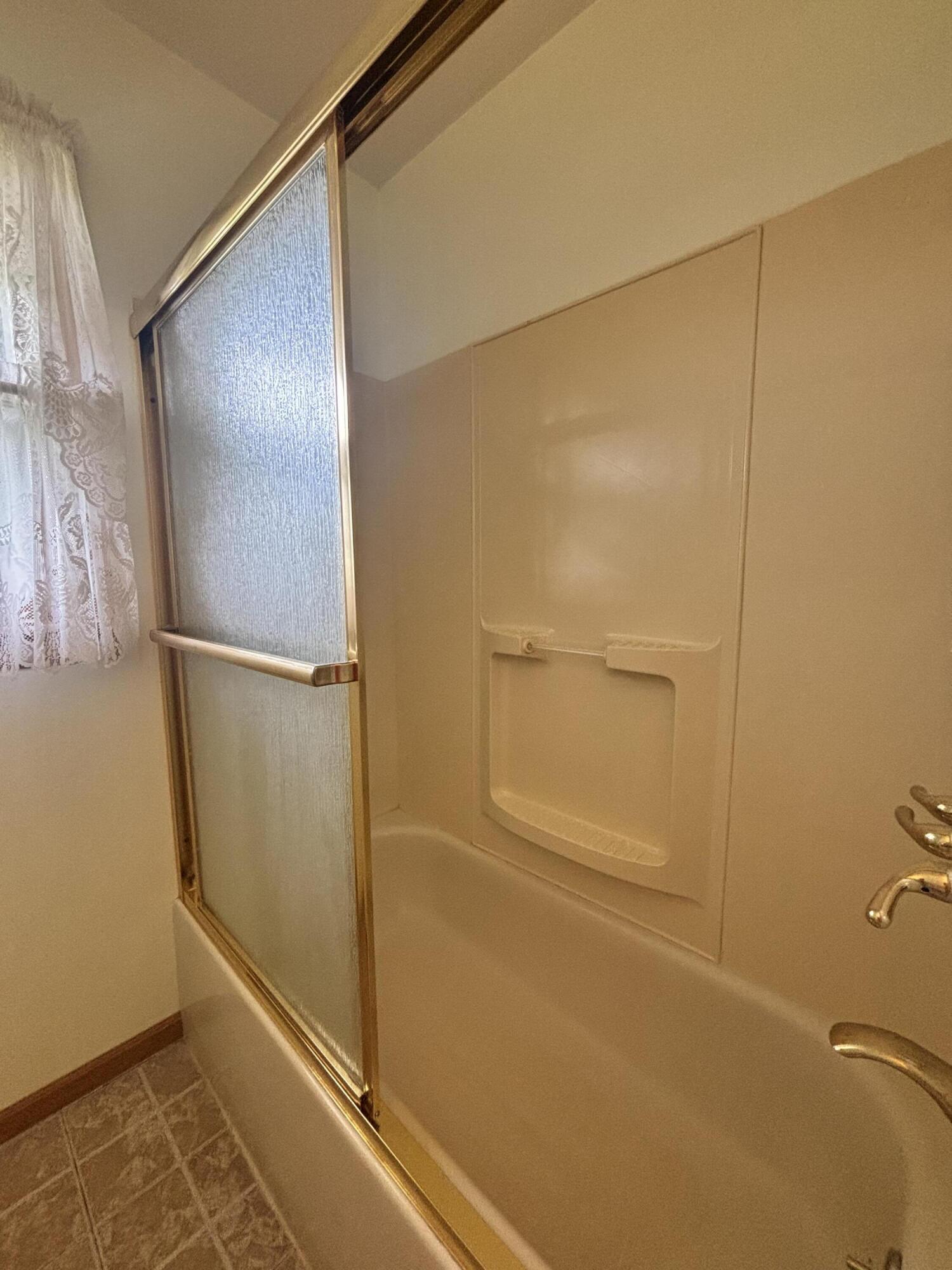 570 E Amsler Road, Rensselaer, IN 47978; Image #11
