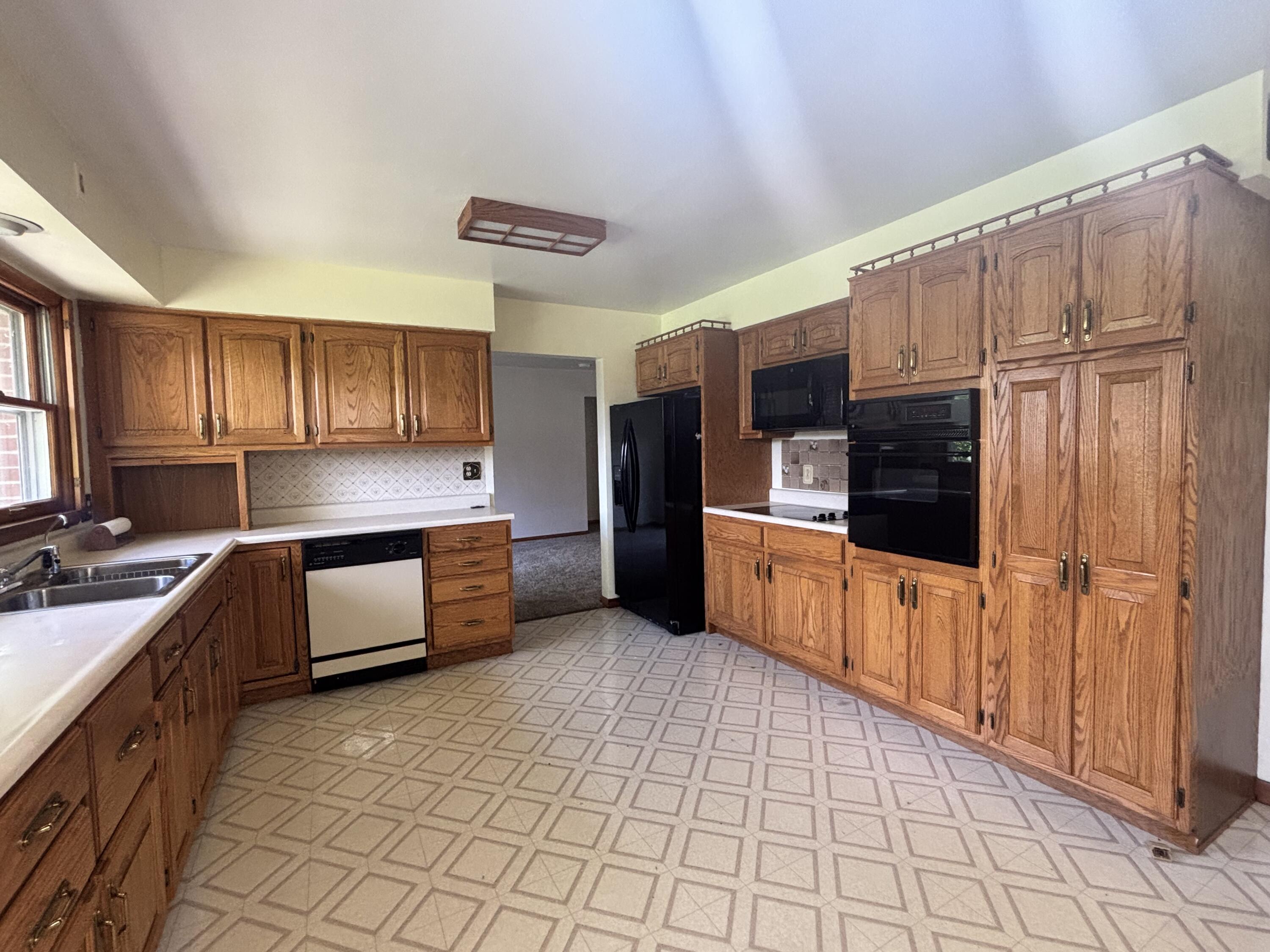 570 E Amsler Road, Rensselaer, IN 47978; Image #5