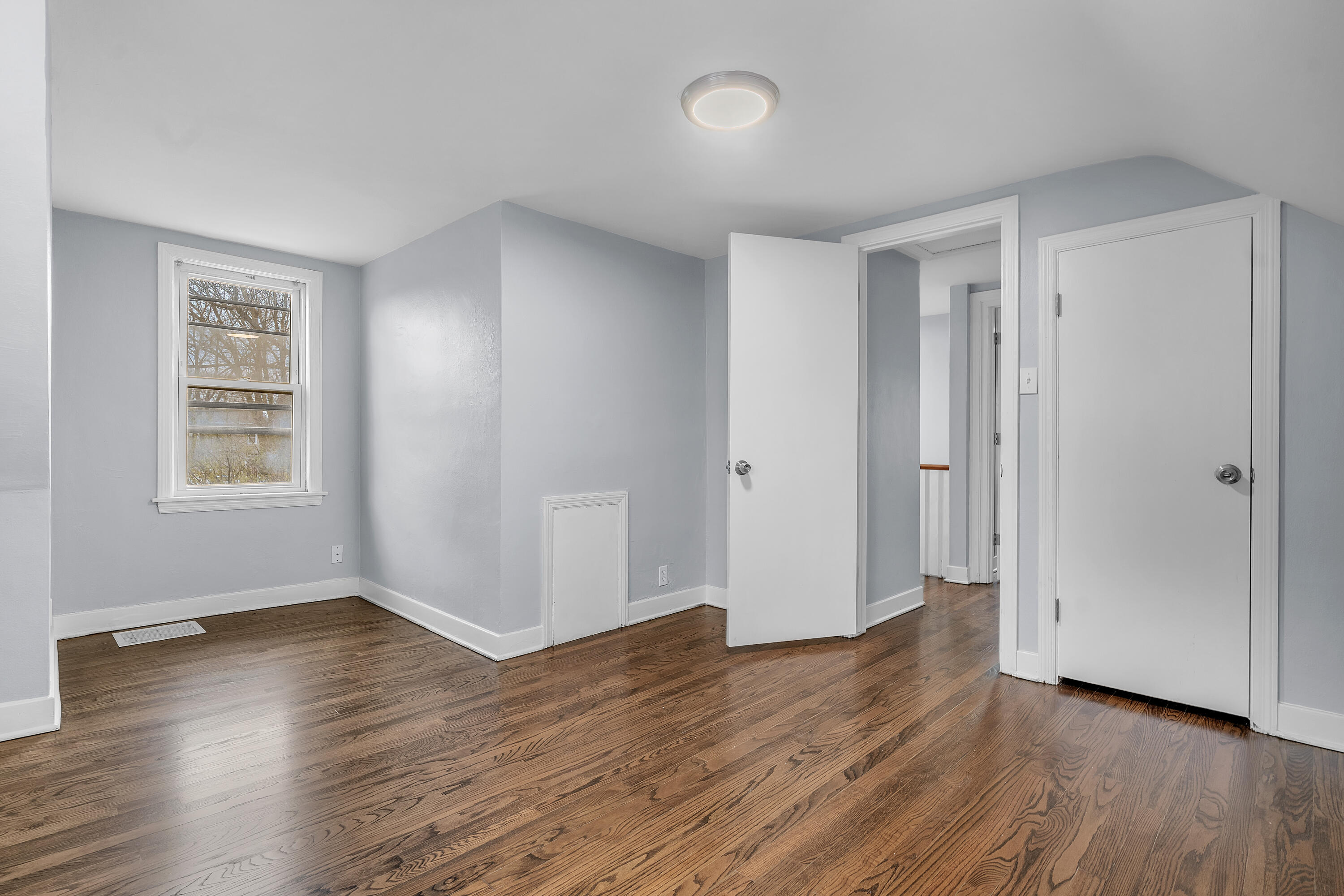 8215 Hohman Avenue, Munster, IN 46321; Image #15