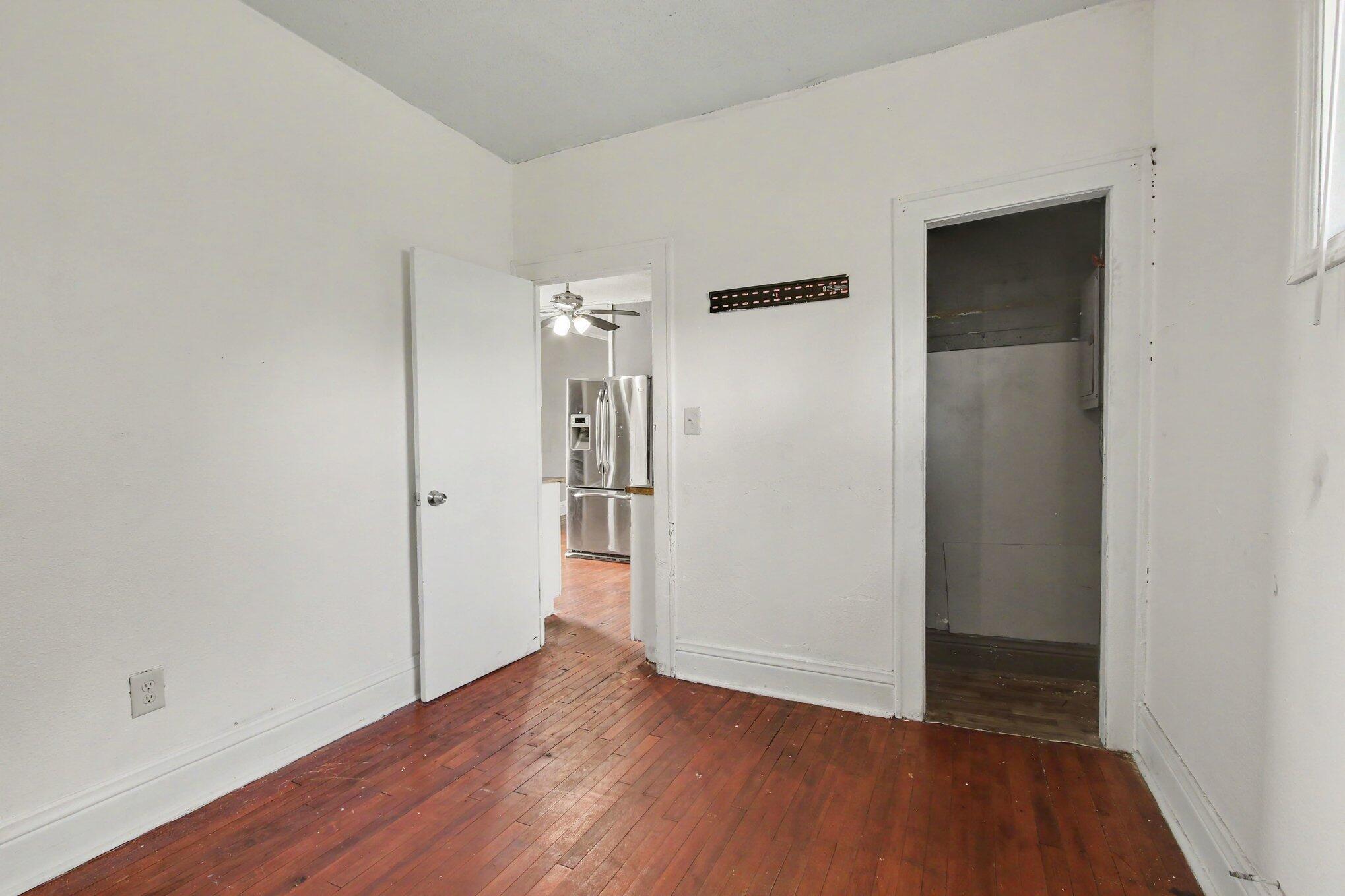 1137 W 25th Avenue, Gary, IN 46407; Image #14
