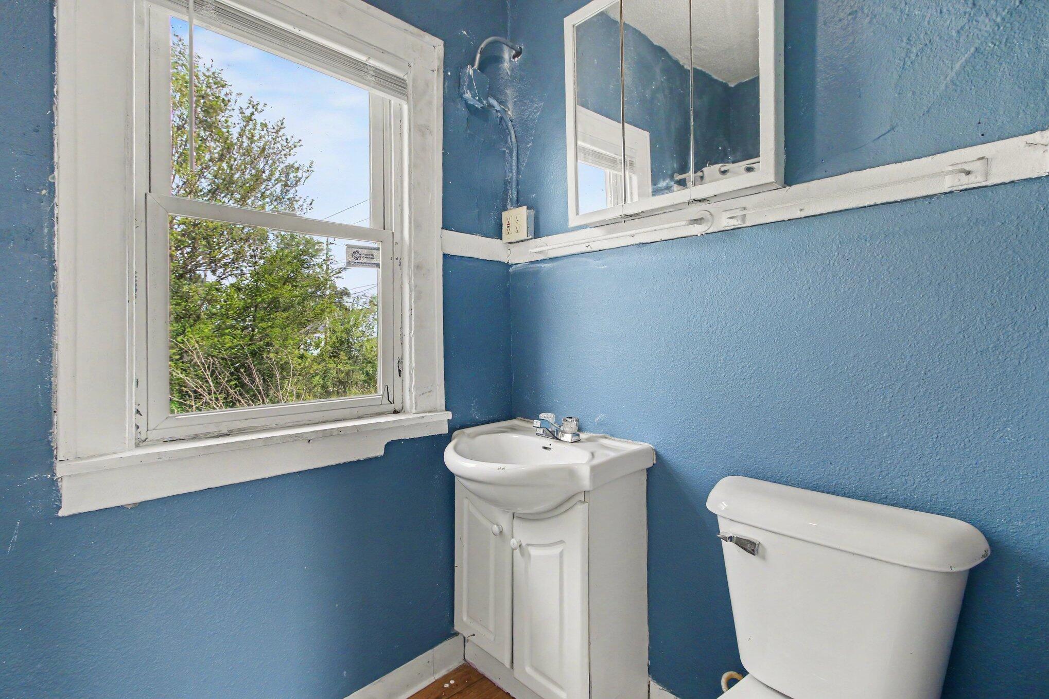 1137 W 25th Avenue, Gary, IN 46407; Image #17
