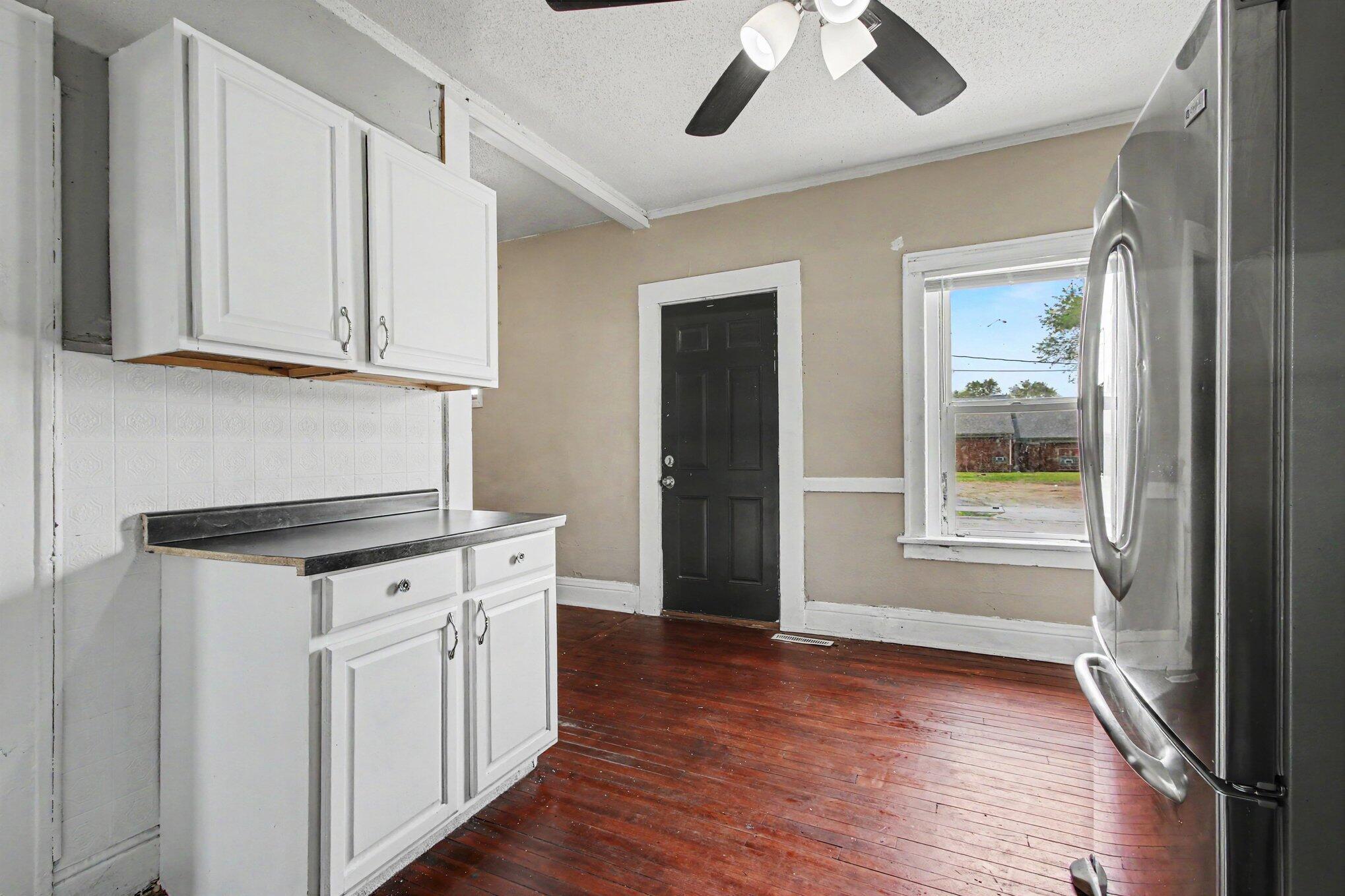 1137 W 25th Avenue, Gary, IN 46407; Image #5