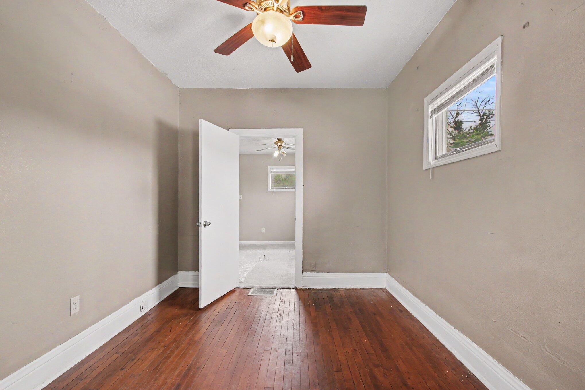 1137 W 25th Avenue, Gary, IN 46407; Image #9