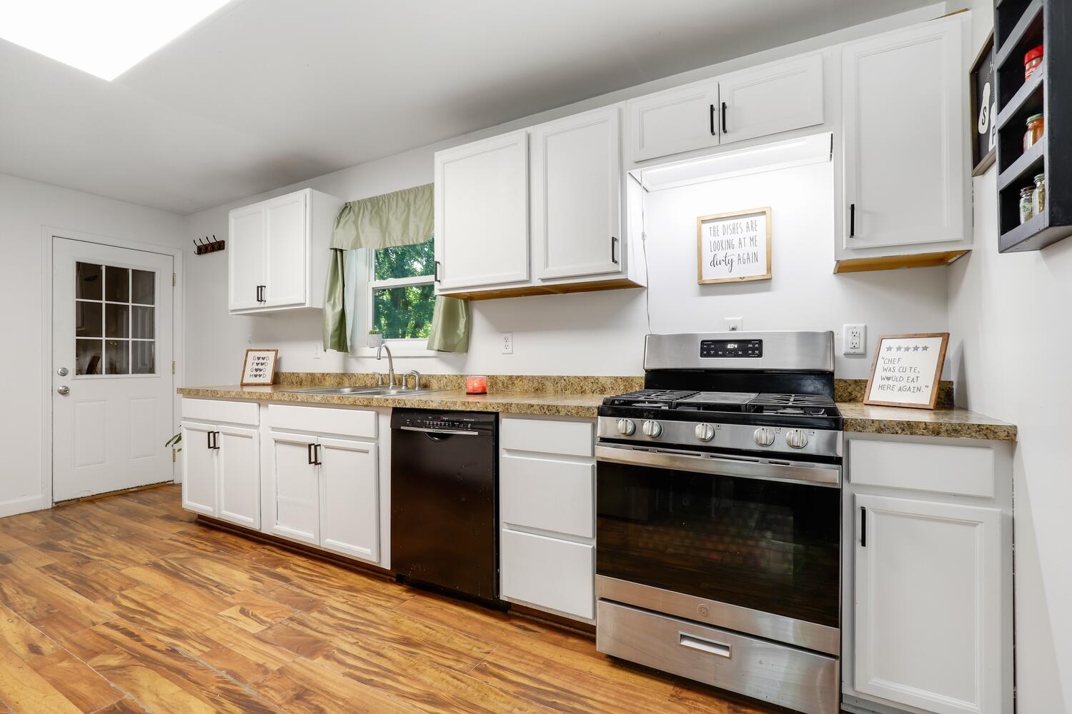 7107 Brentwood Avenue, Portage, IN 46368; Image #3