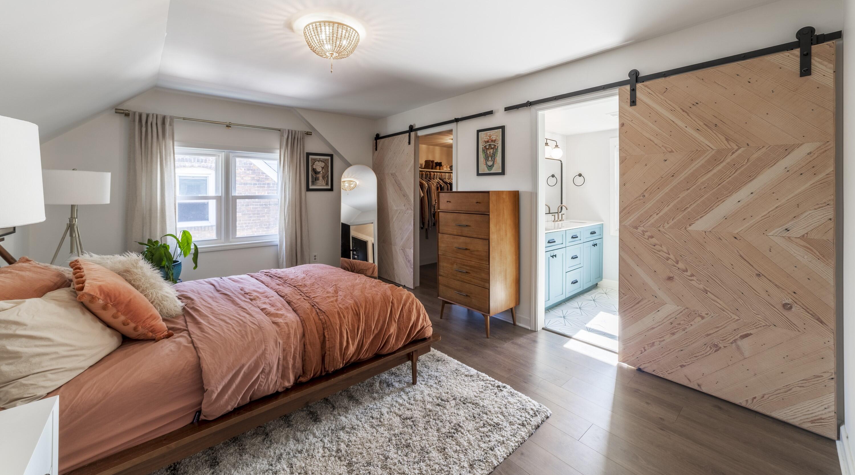 6828 Schneider Avenue, Hammond, IN 46323; Image #15
