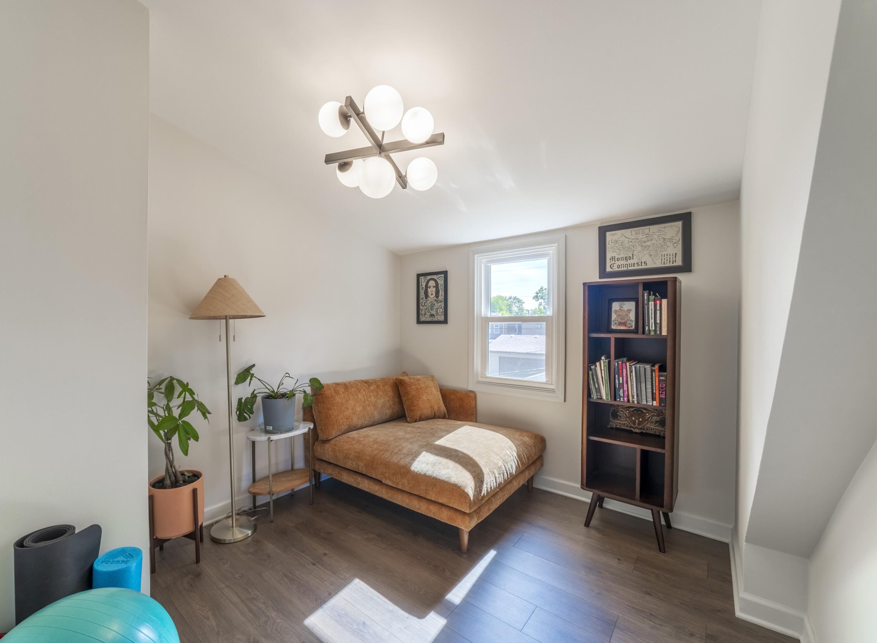 6828 Schneider Avenue, Hammond, IN 46323; Image #22