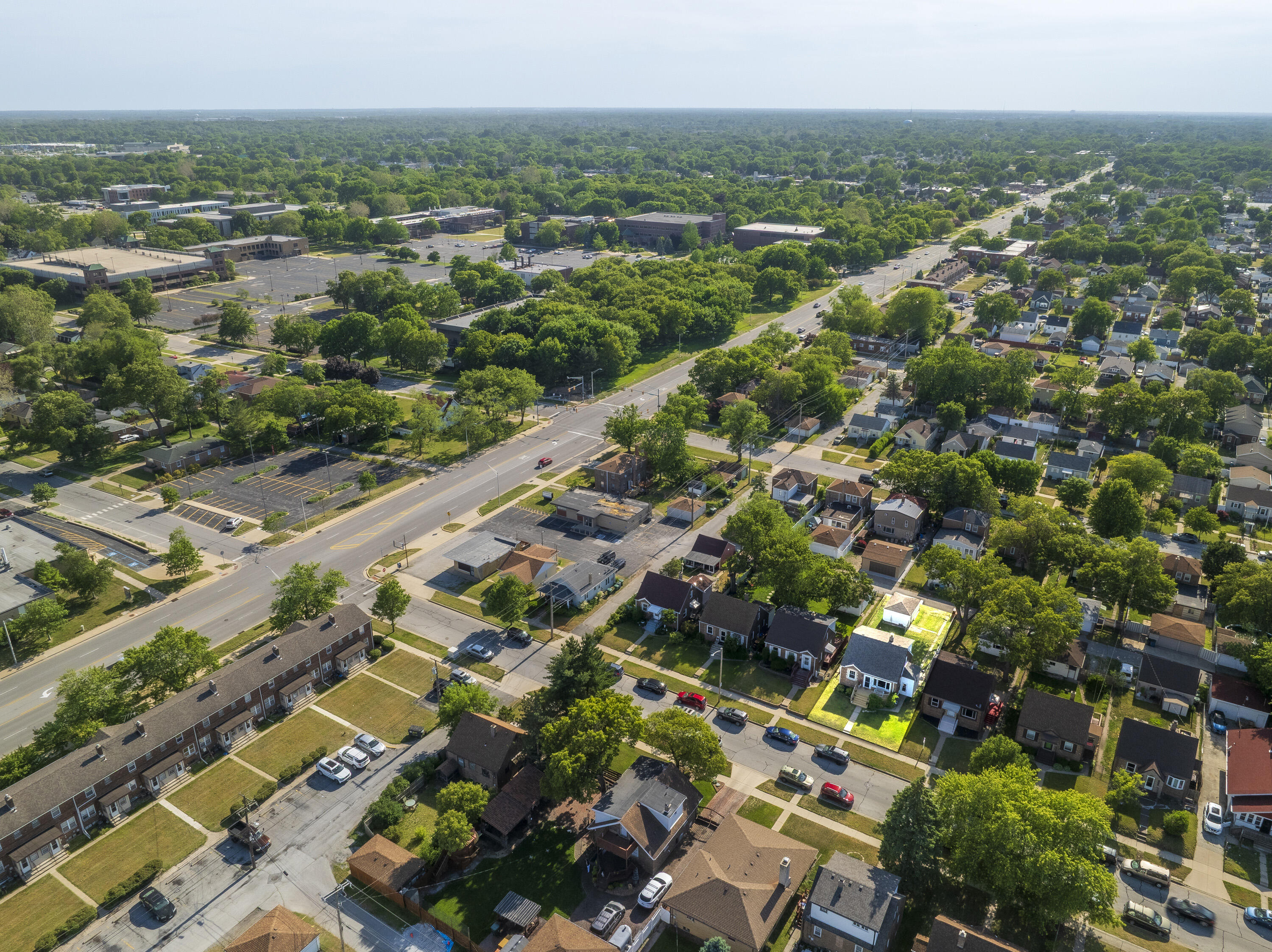 6828 Schneider Avenue, Hammond, IN 46323; Image #37