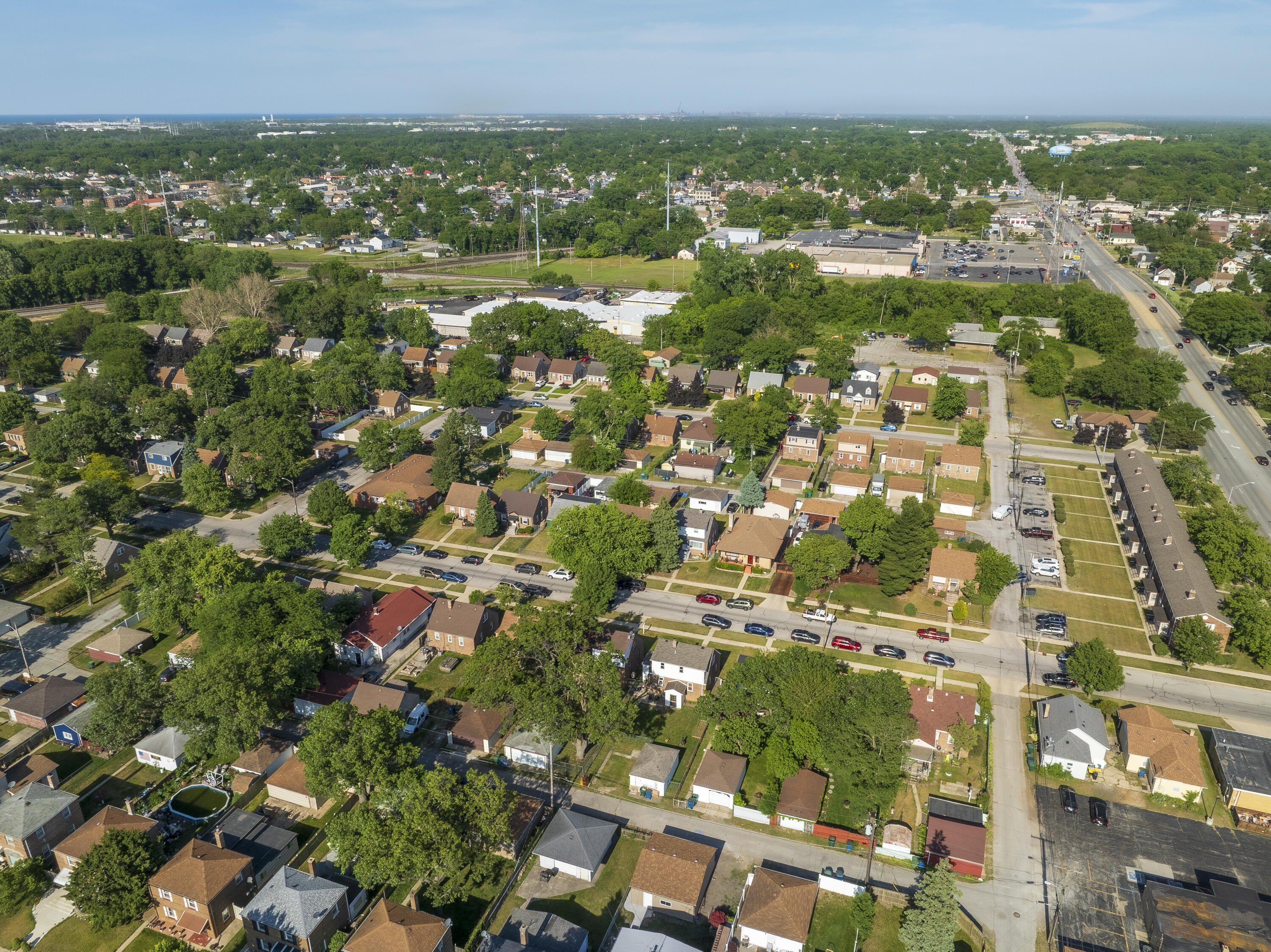 6828 Schneider Avenue, Hammond, IN 46323; Image #42