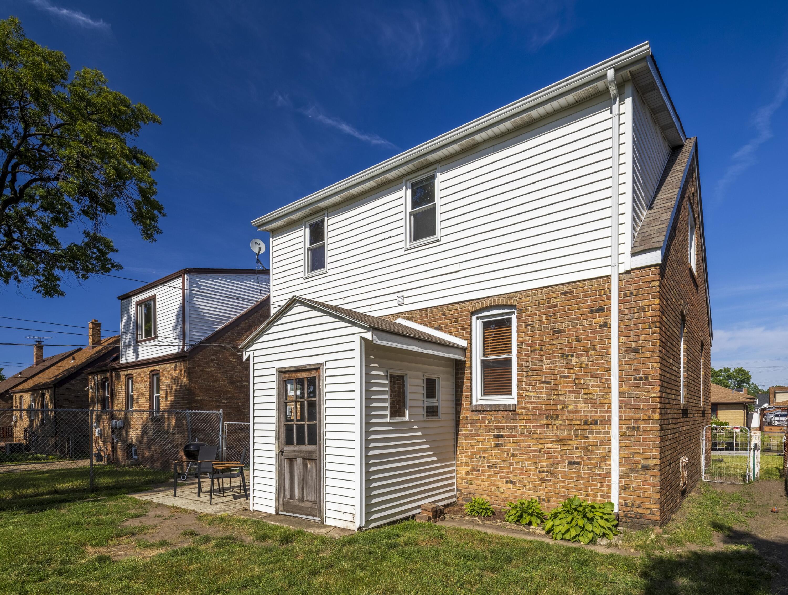 6828 Schneider Avenue, Hammond, IN 46323; Image #5