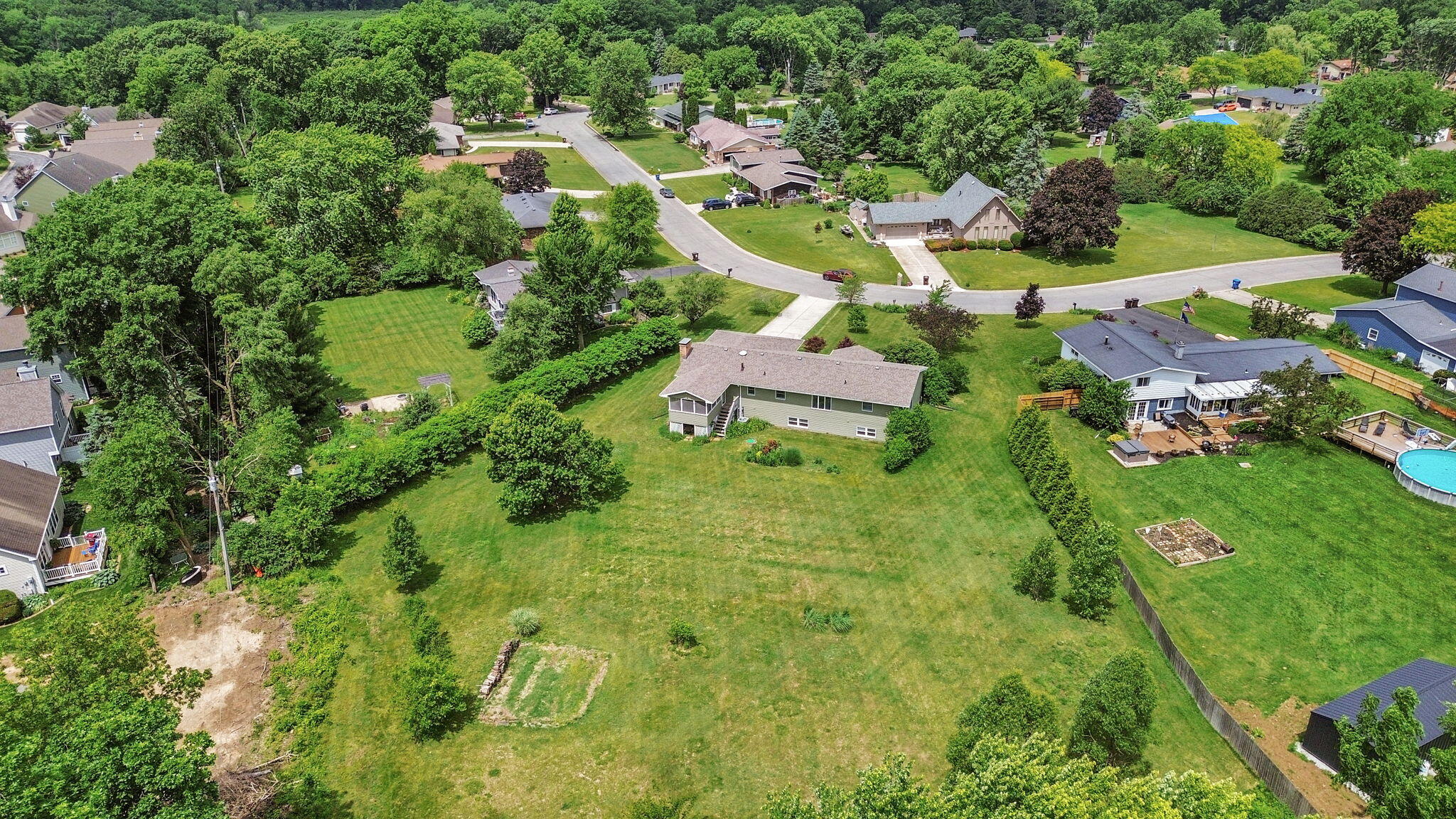 150 Curtis Drive, Valparaiso, IN 46383; Image #7
