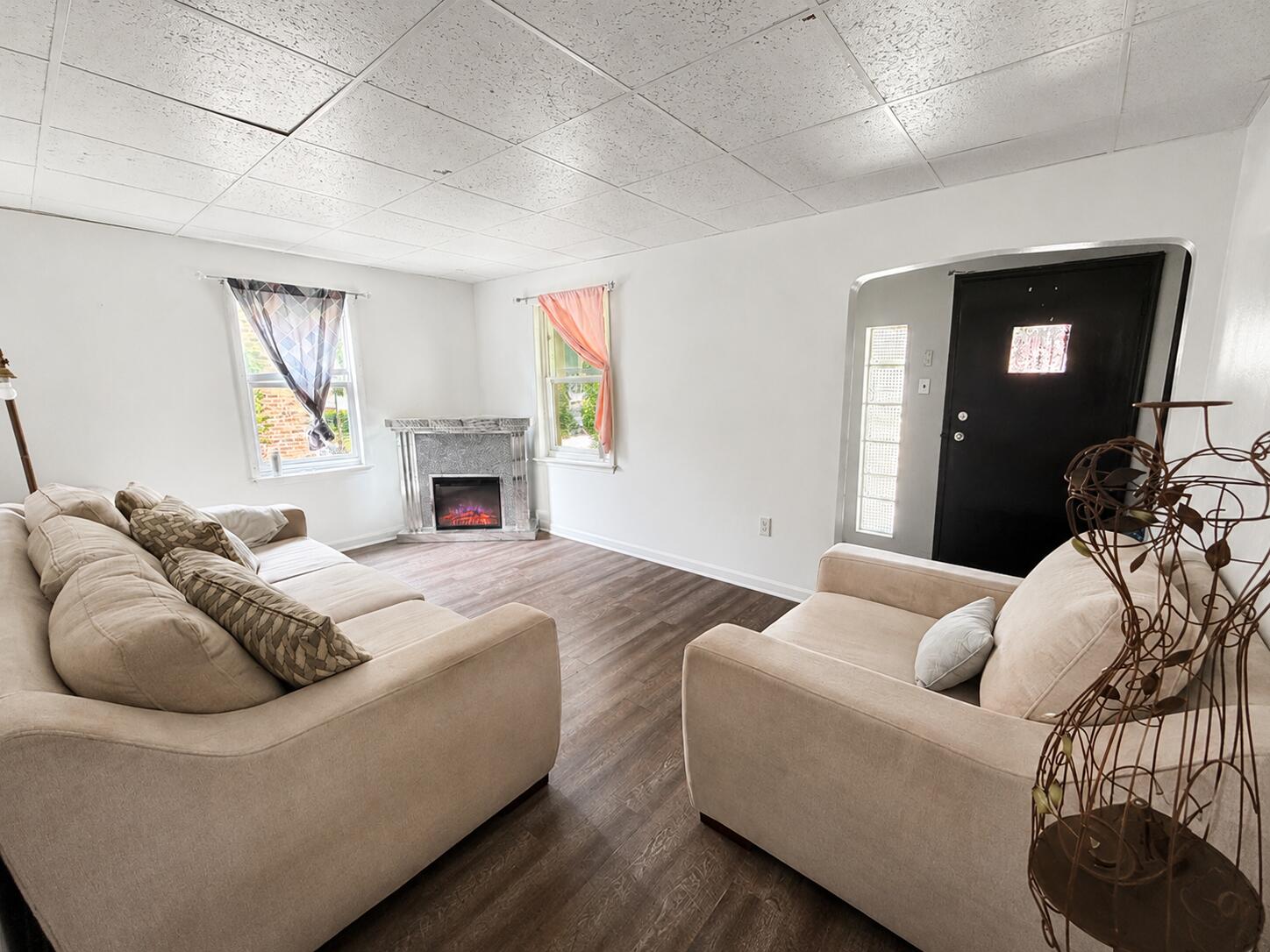 1033 E 45th Avenue, Gary, IN 46409; Image #3