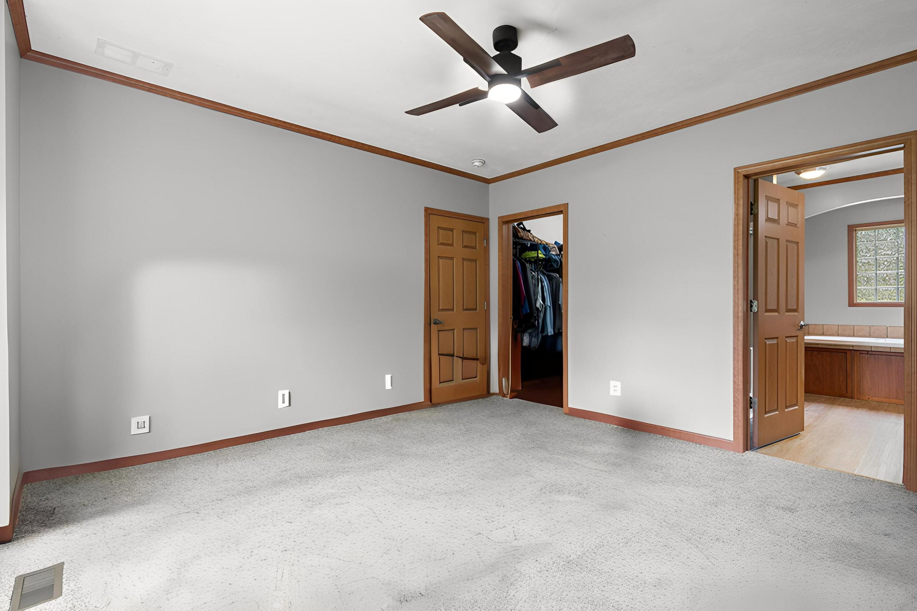 1371 E U.s. 20, La Porte, IN 46350; Image #33