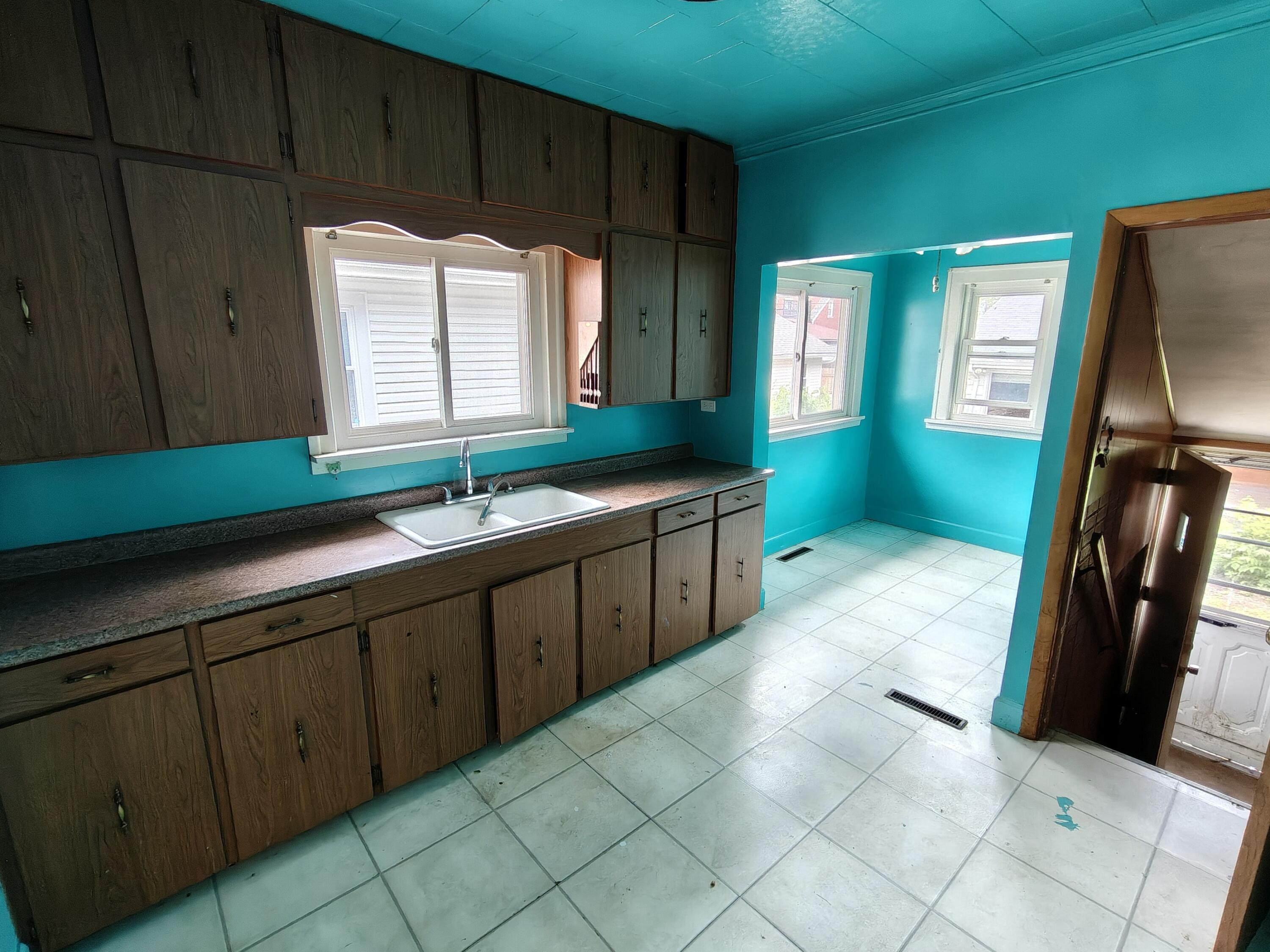 233 Oakwood Street, Hammond, IN 46324; Image #17