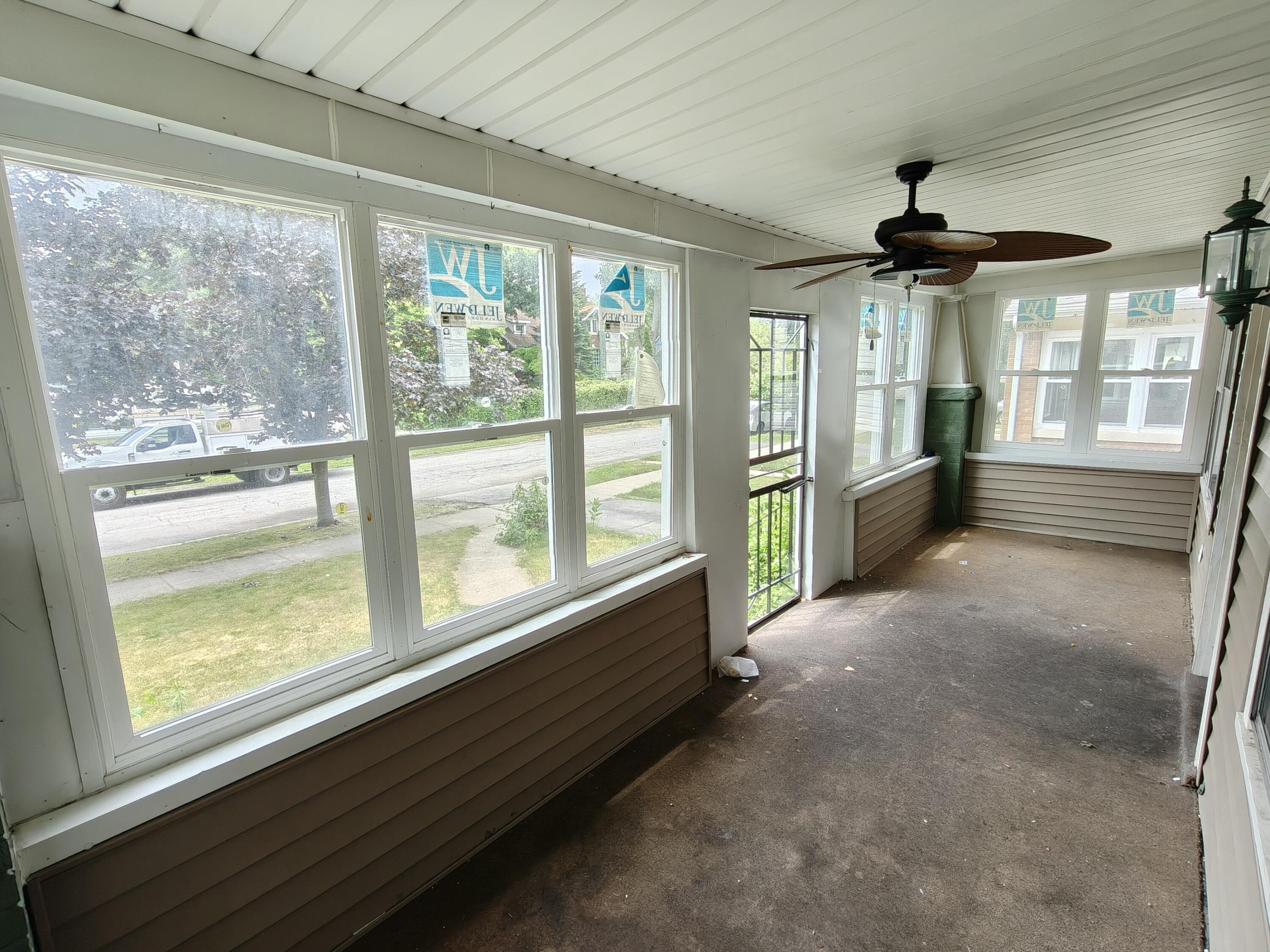 233 Oakwood Street, Hammond, IN 46324; Image #4