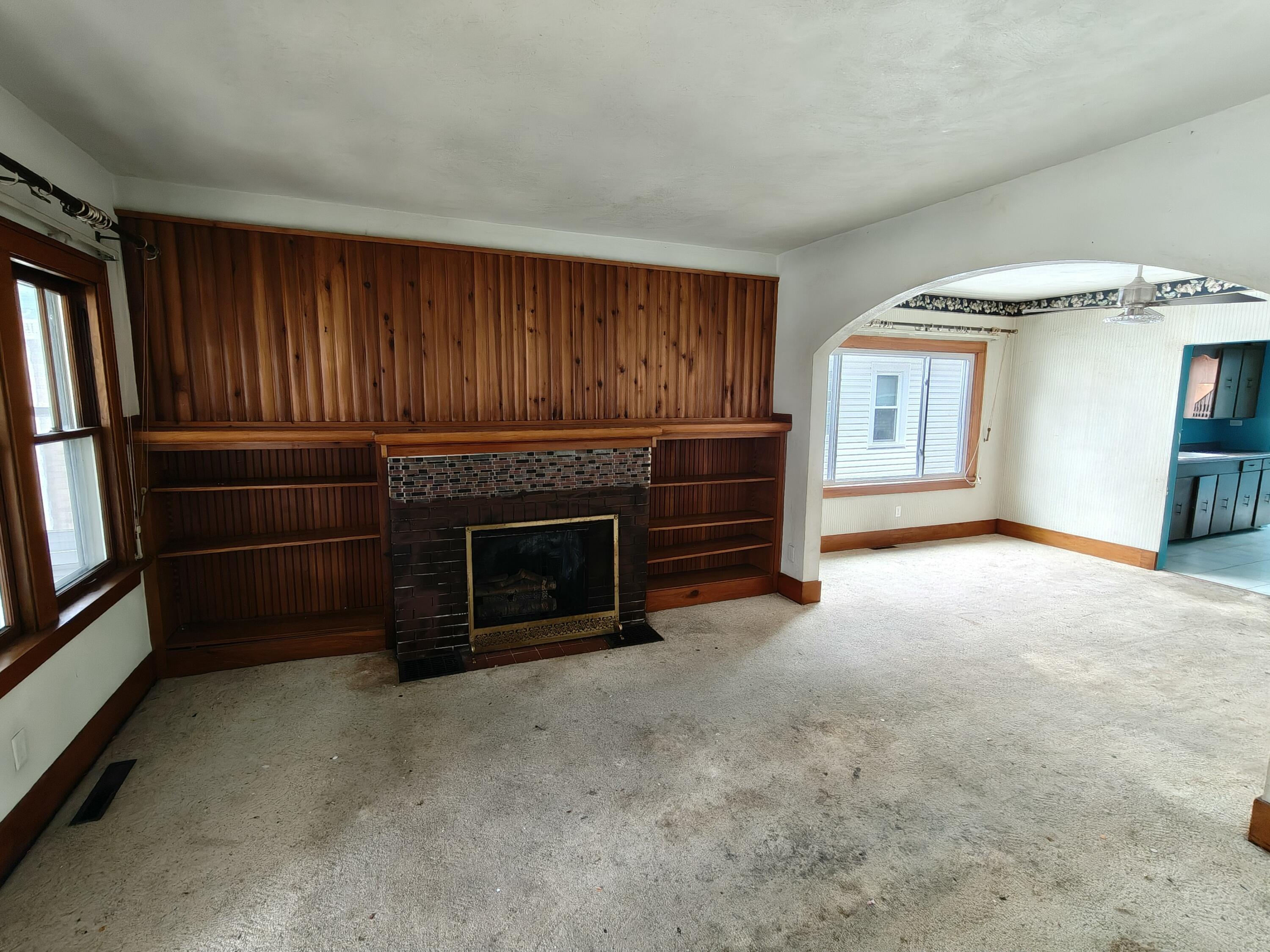 233 Oakwood Street, Hammond, IN 46324; Image #5