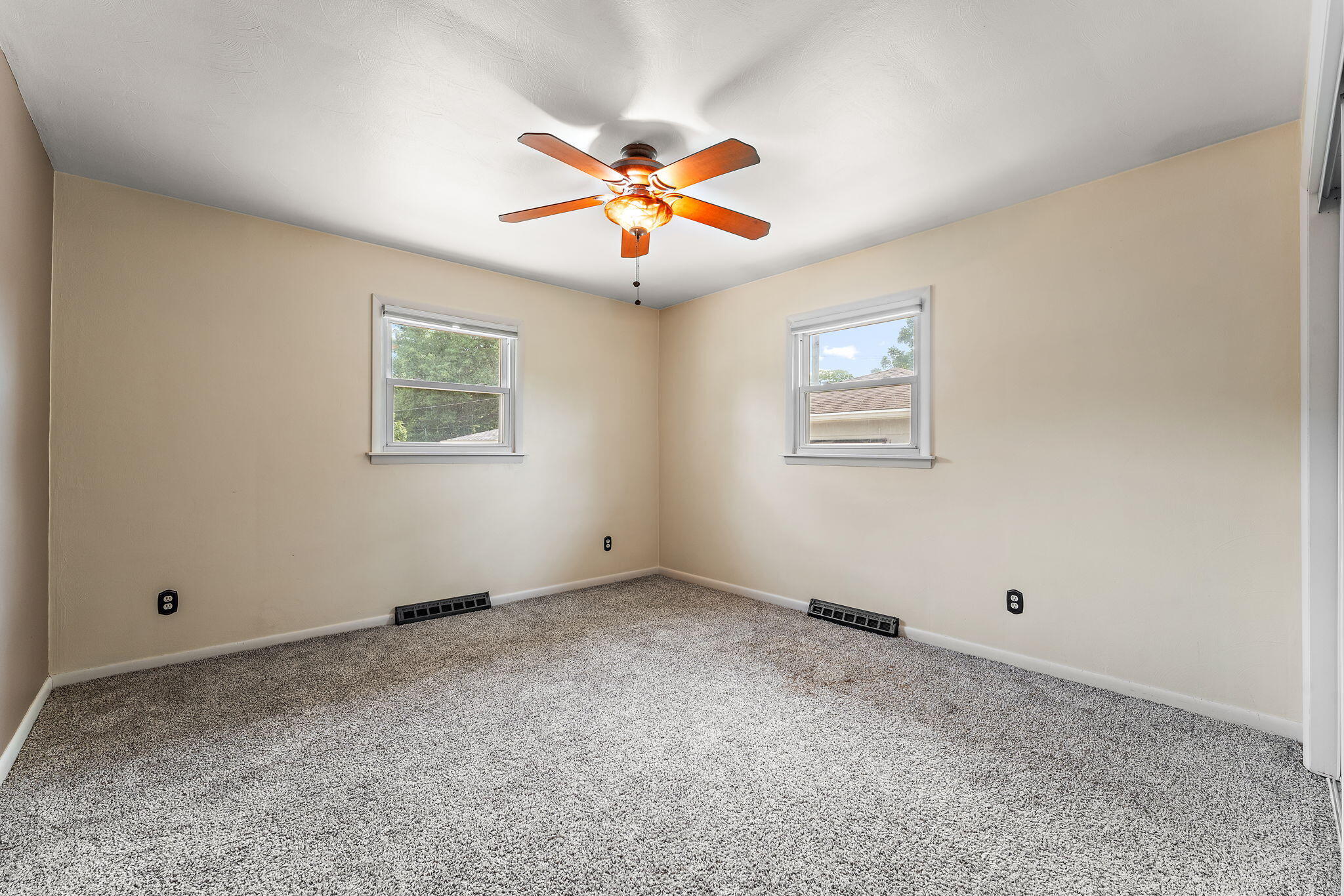 2568 Brandt Street, Portage, IN 46368; Image #14
