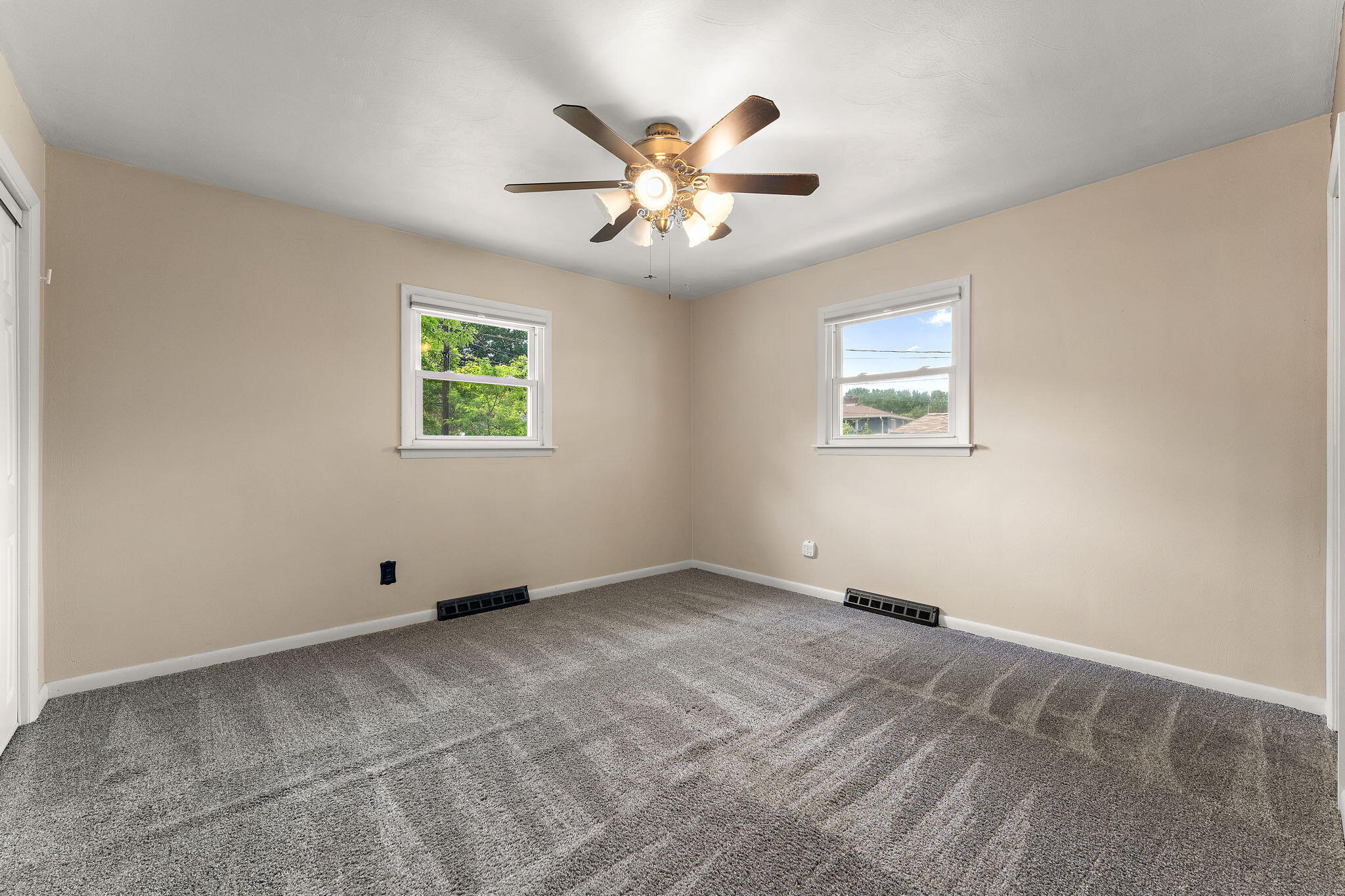 2568 Brandt Street, Portage, IN 46368; Image #16