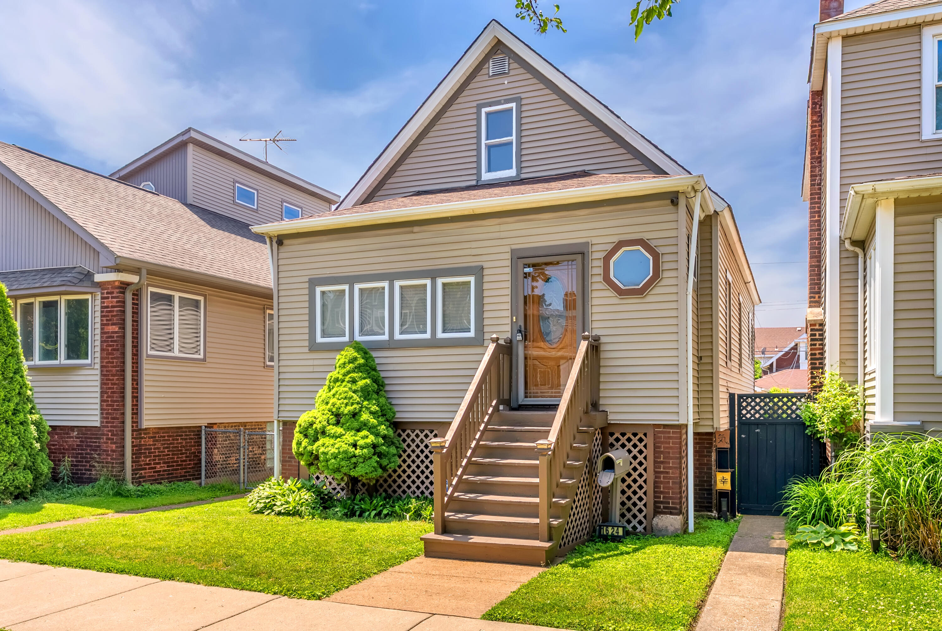 1624 Central Avenue, Whiting, IN 46394; Image #3