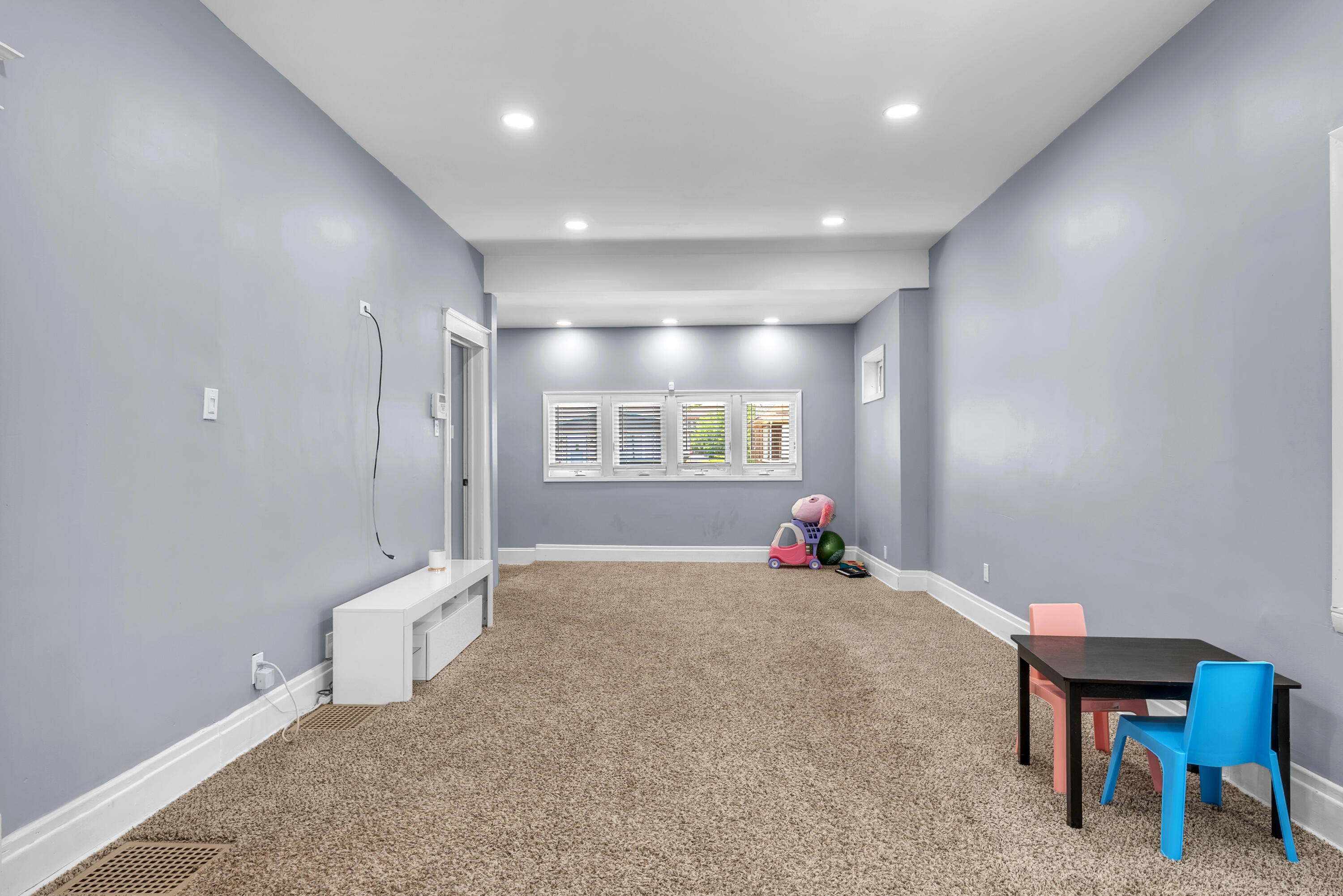 1624 Central Avenue, Whiting, IN 46394; Image #6