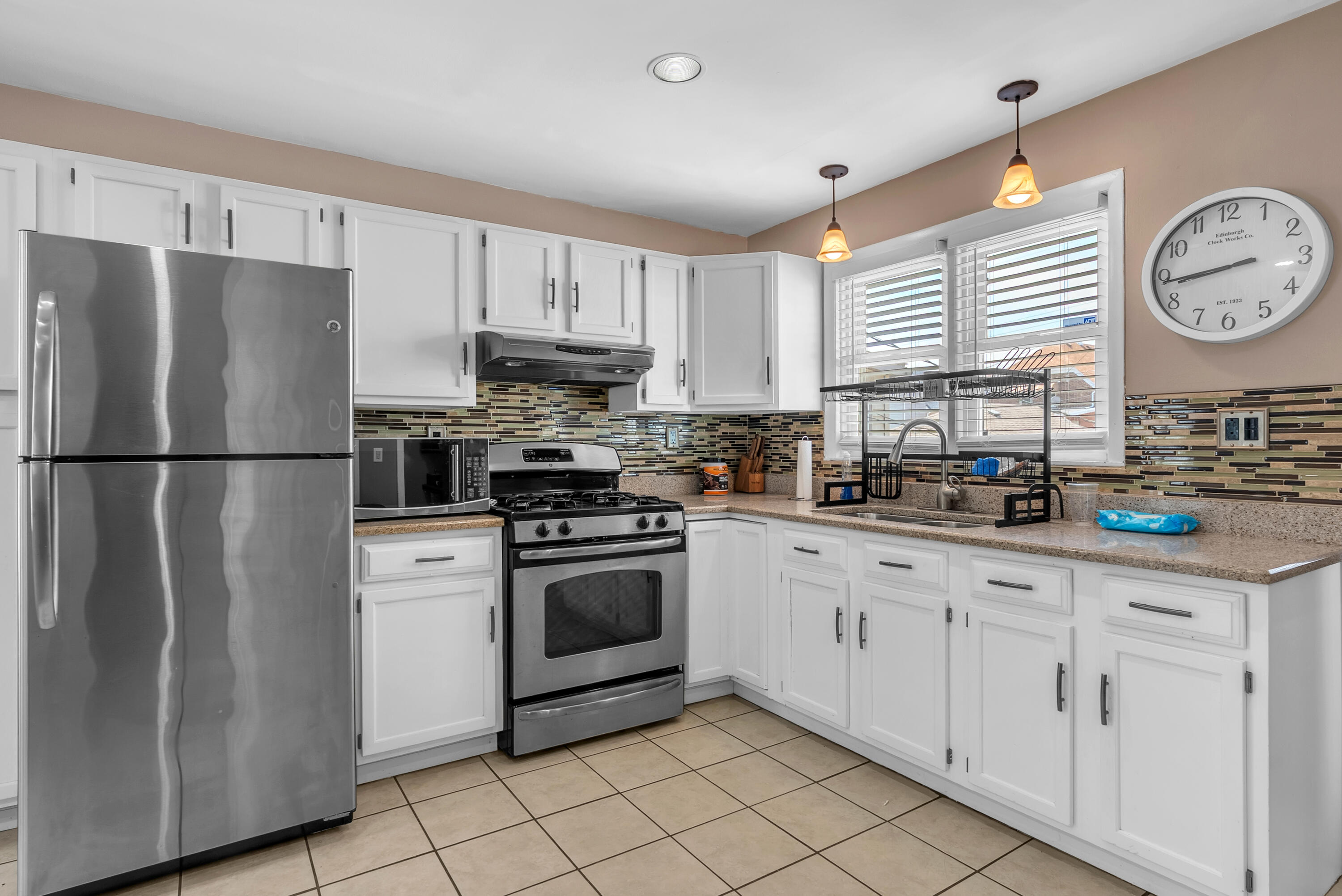 1624 Central Avenue, Whiting, IN 46394; Image #7