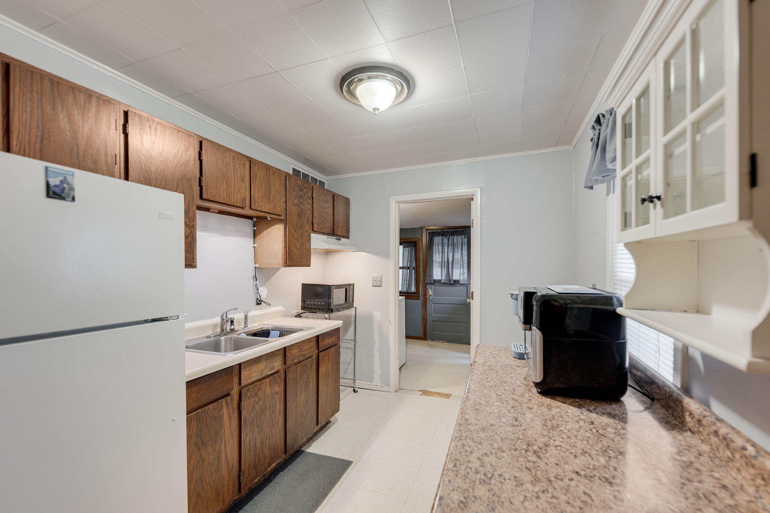 1506 Farrand Avenue, La Porte, IN 46350; Image #8