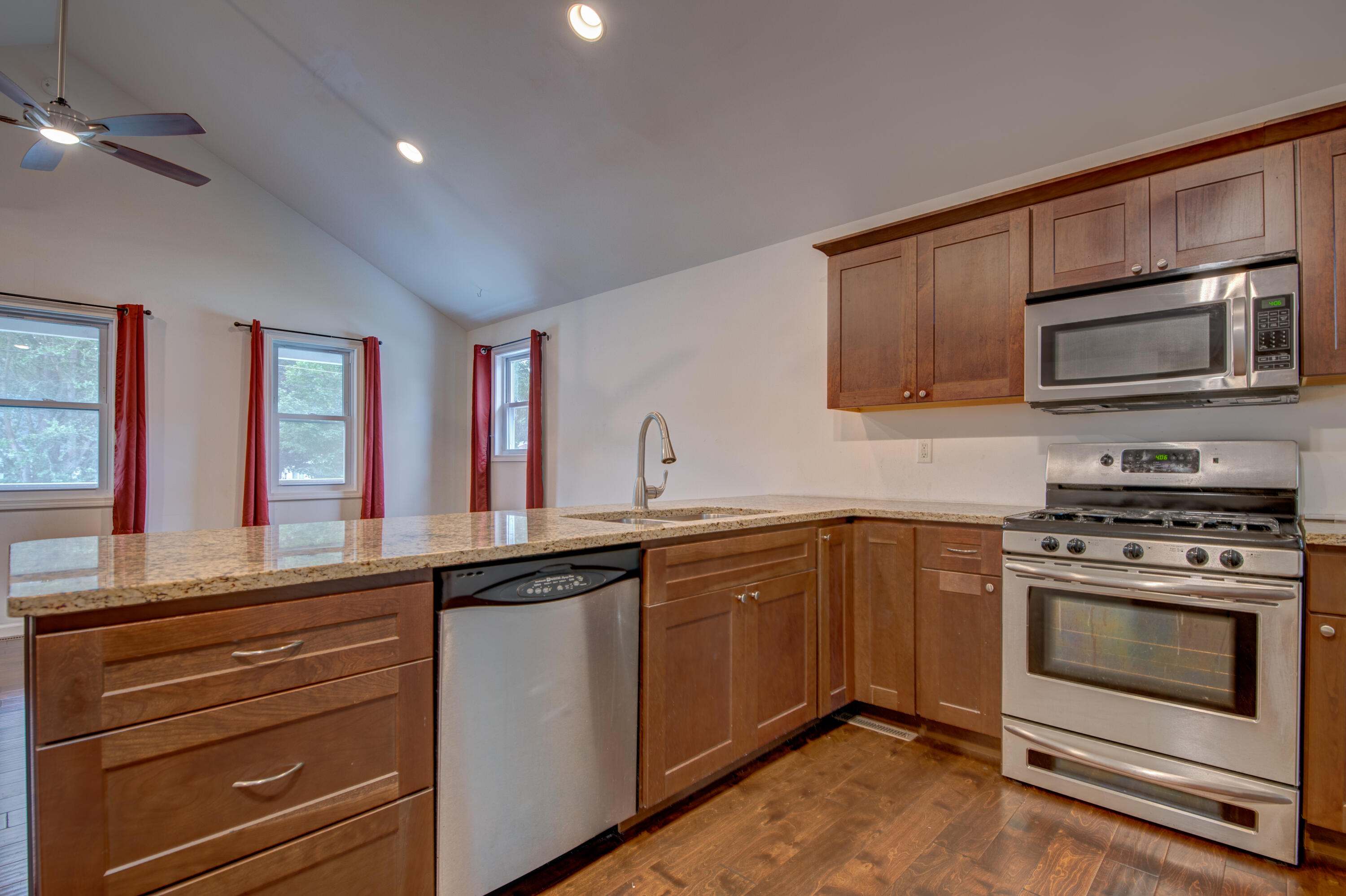 902 Institute Street, Valparaiso, IN 46383; Image #14