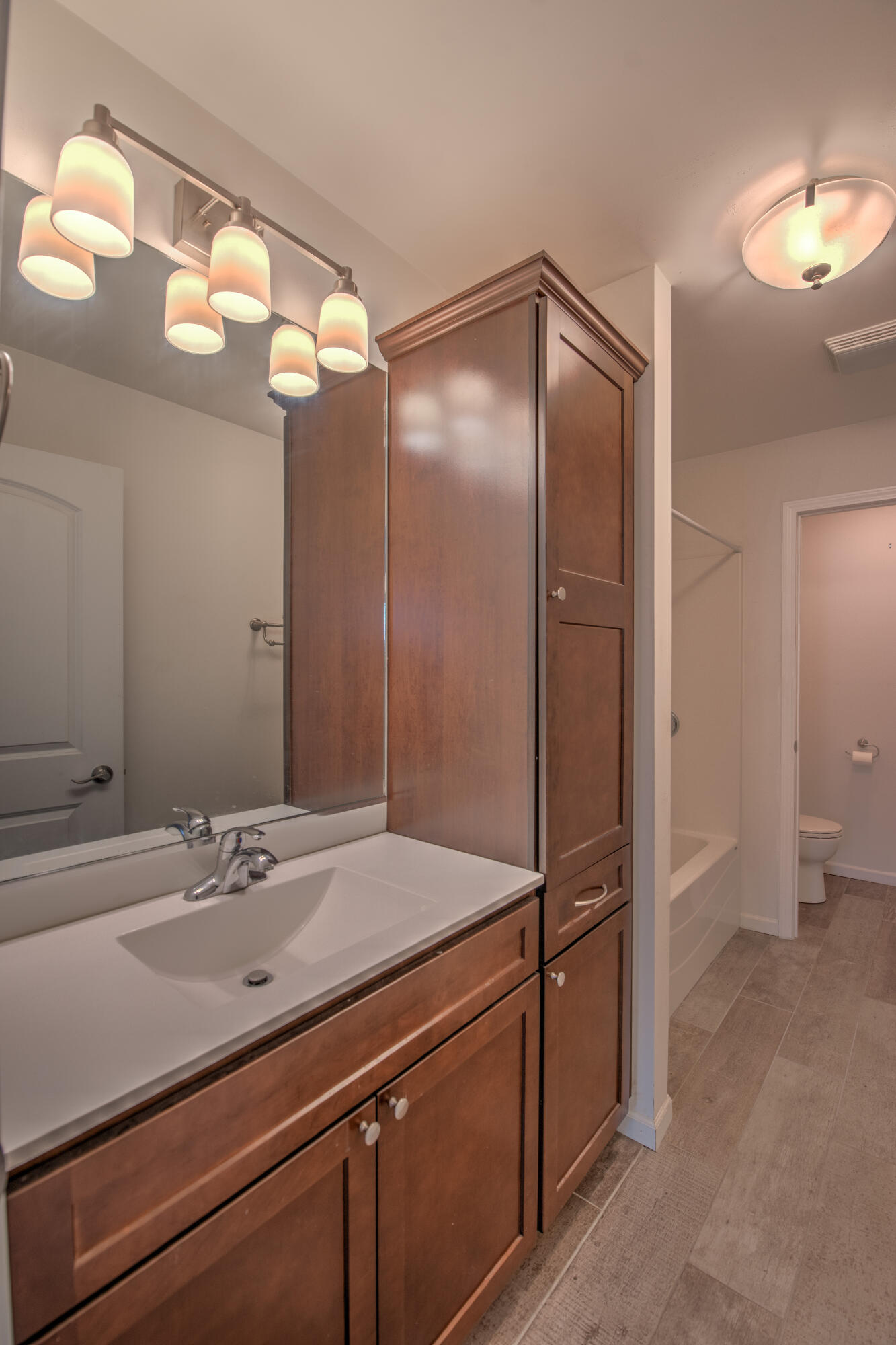 902 Institute Street, Valparaiso, IN 46383; Image #18