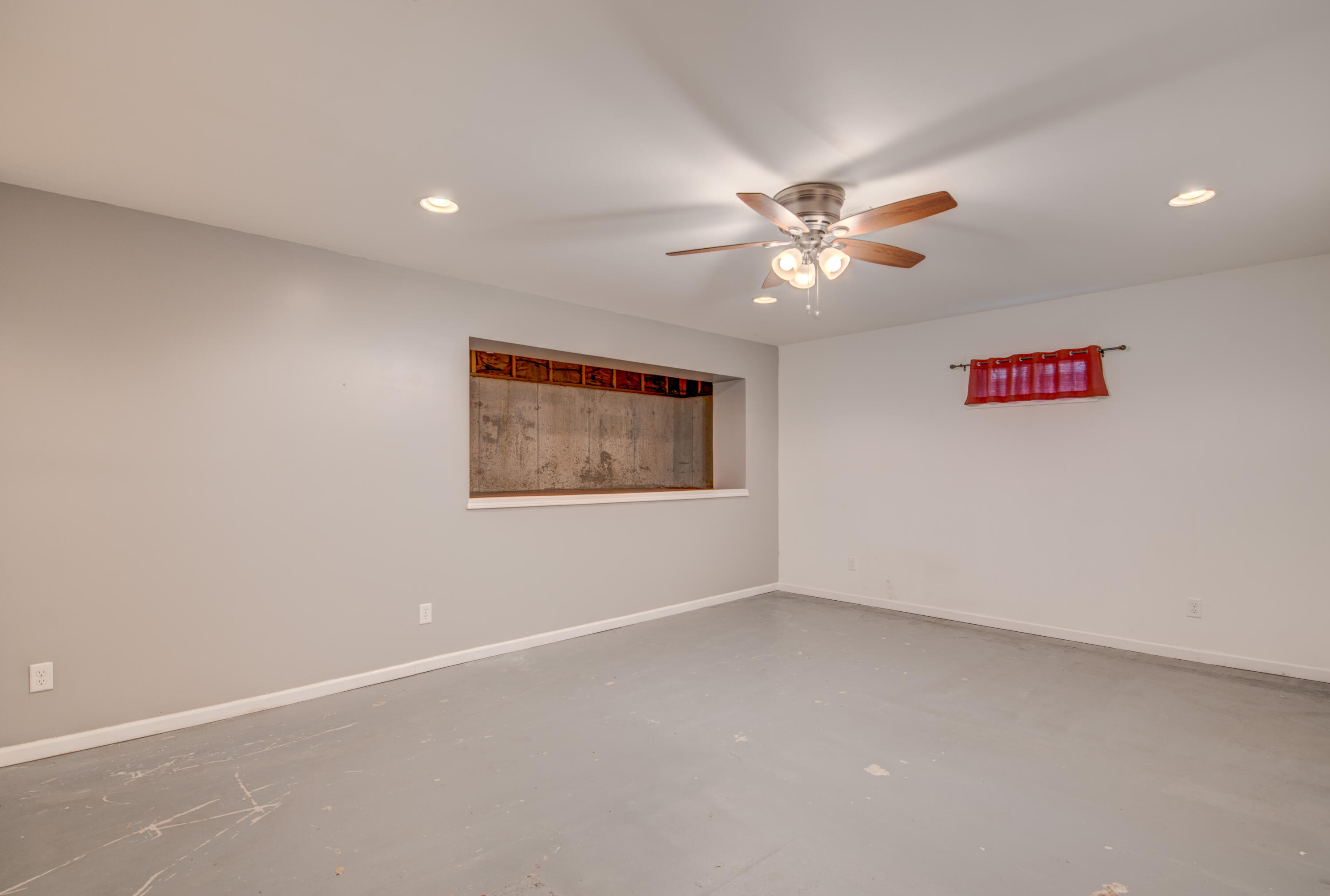 902 Institute Street, Valparaiso, IN 46383; Image #28