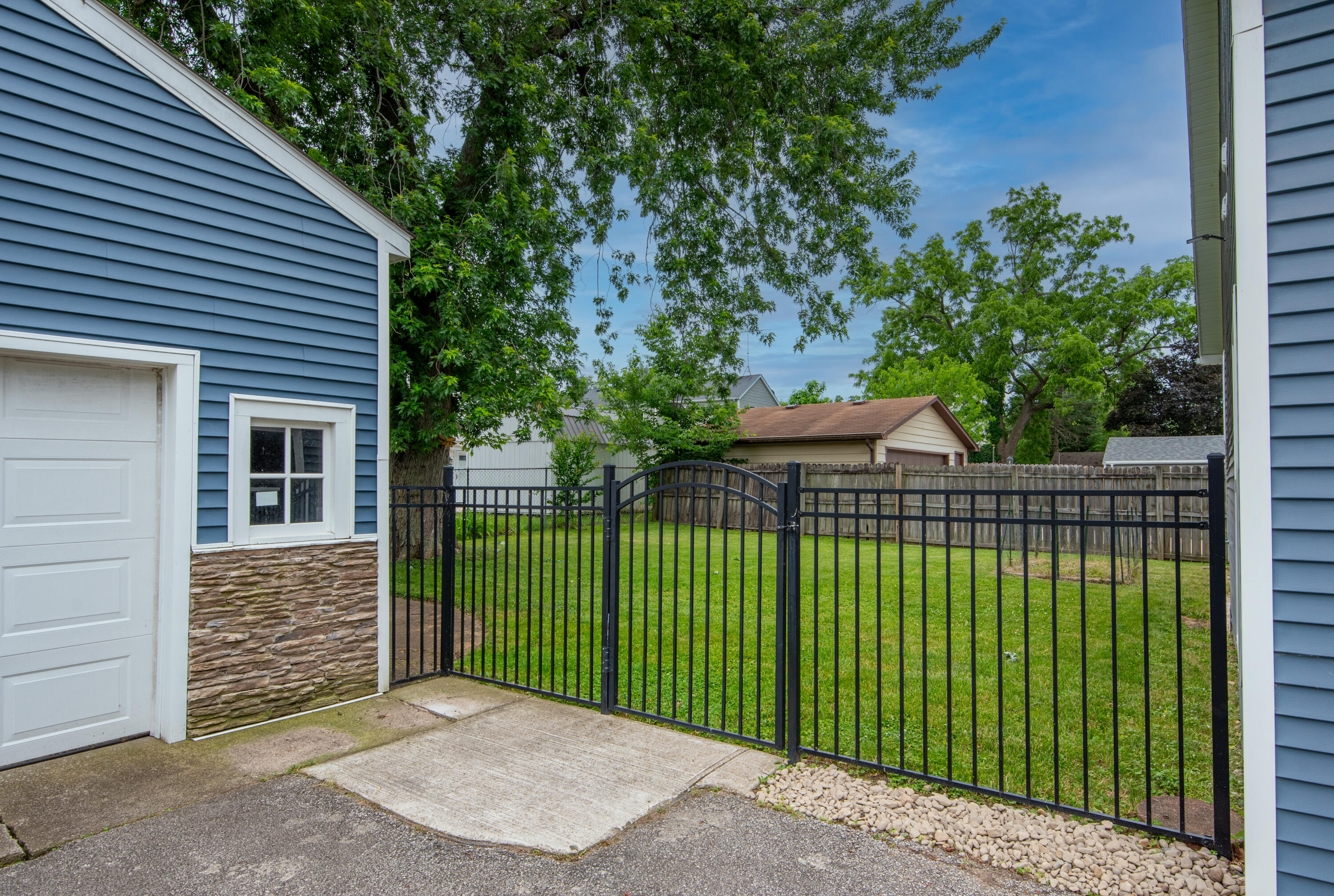 902 Institute Street, Valparaiso, IN 46383; Image #34