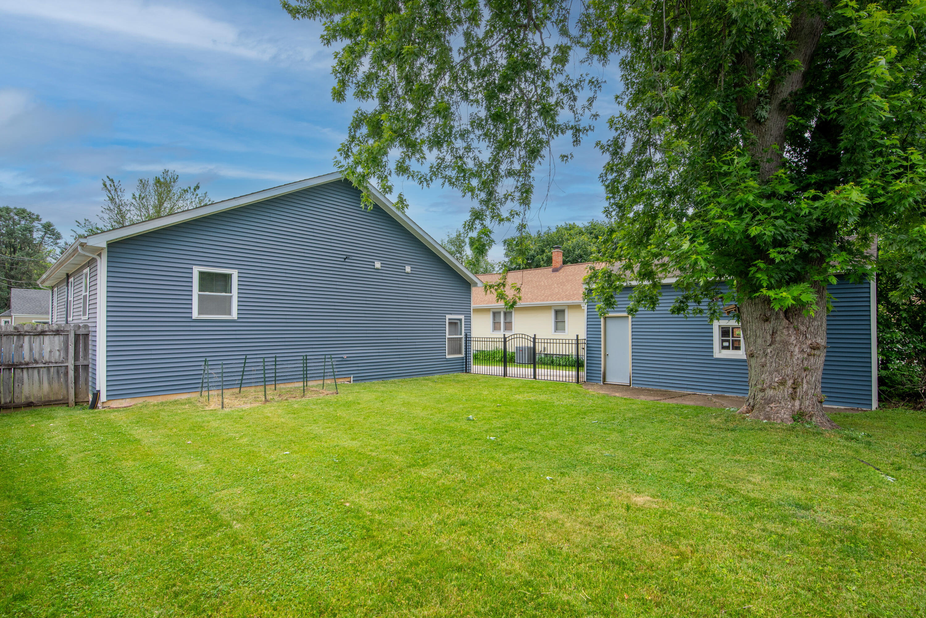 902 Institute Street, Valparaiso, IN 46383; Image #35