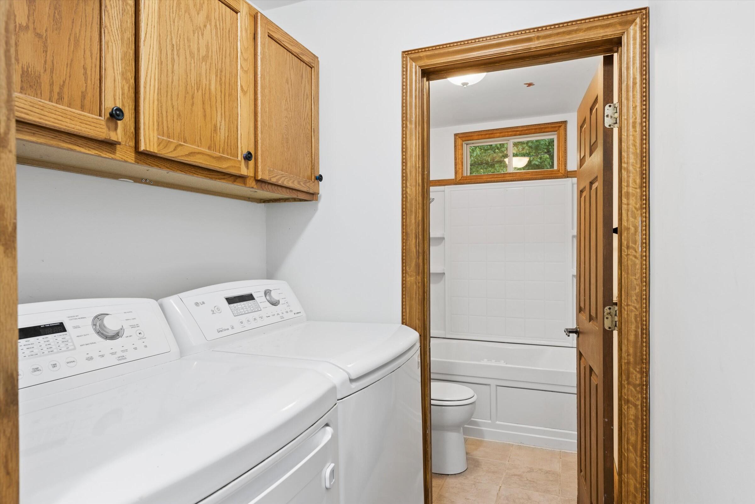 371 W 550 N, Valparaiso, IN 46385; Image #9