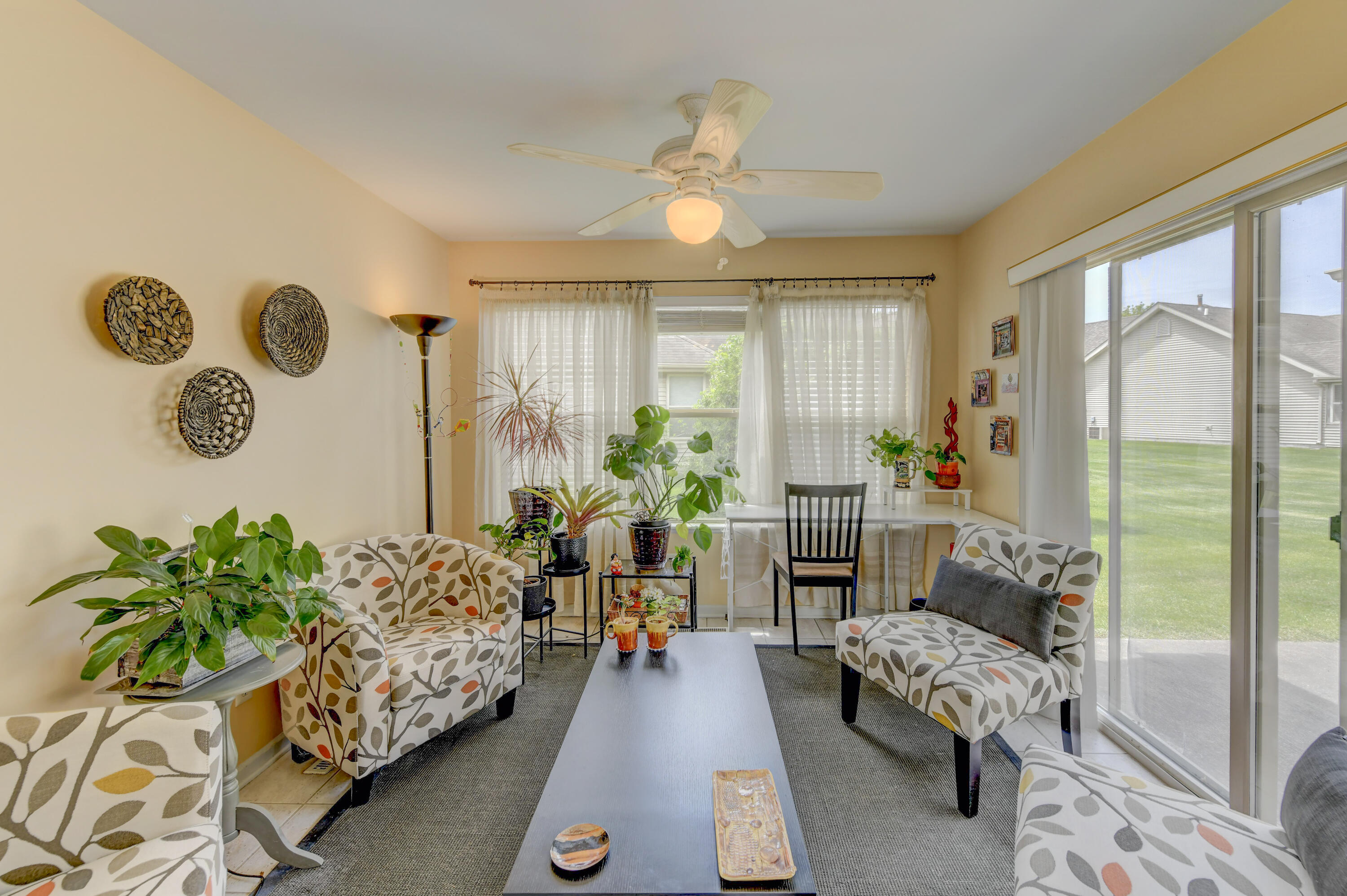 2028 Wildwood Circle, Highland, IN 46322; Image #12
