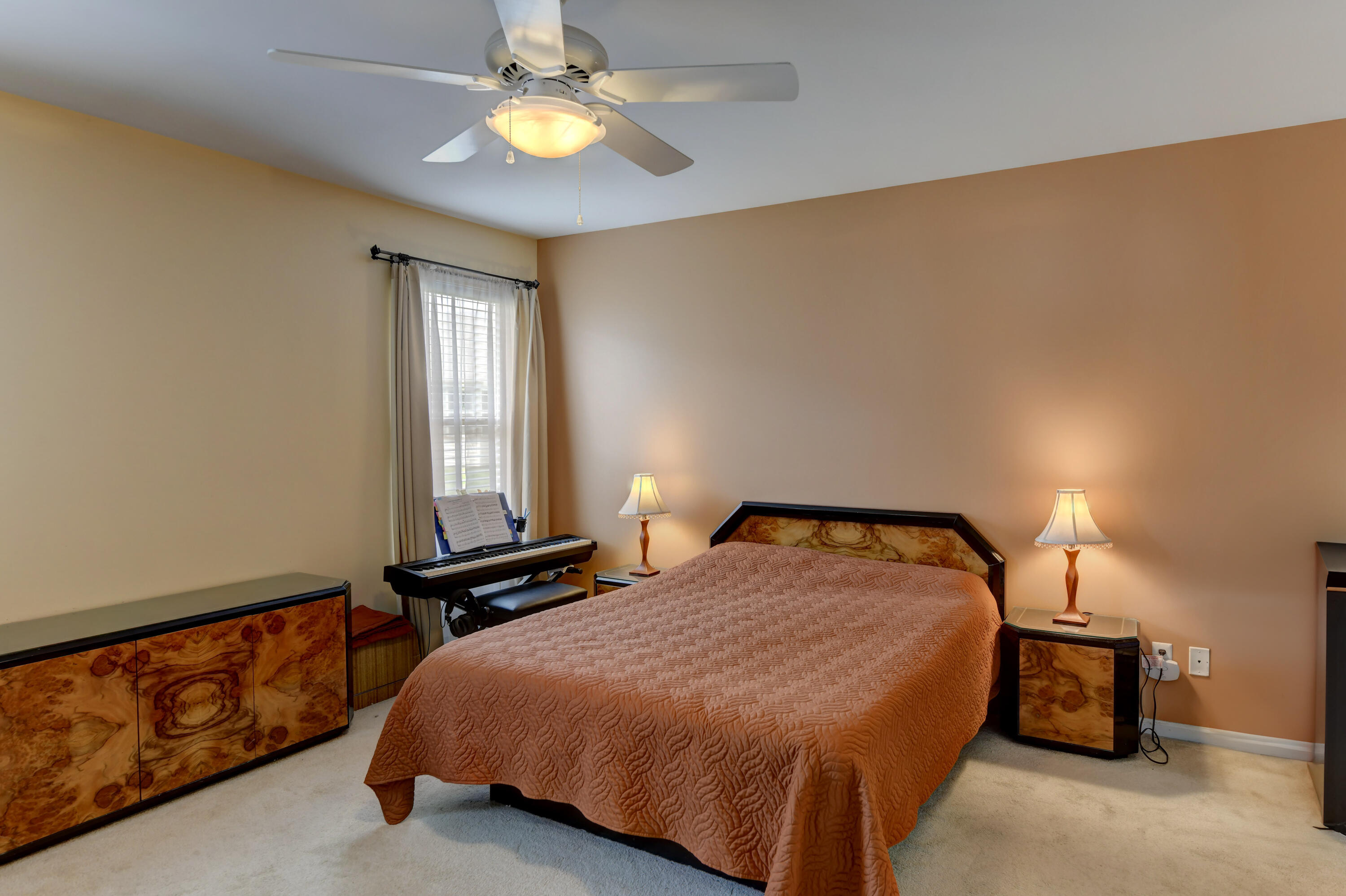 2028 Wildwood Circle, Highland, IN 46322; Image #13