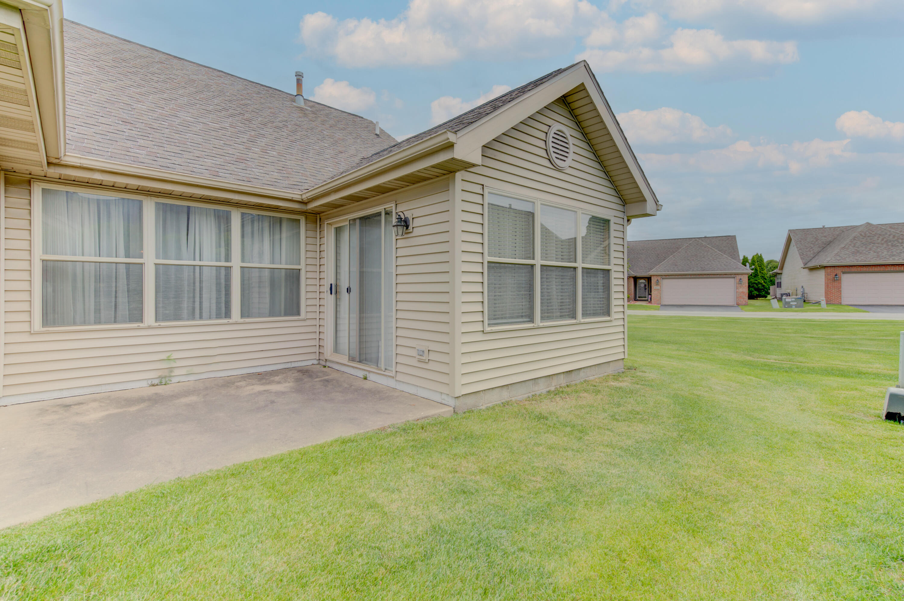 2028 Wildwood Circle, Highland, IN 46322; Image #26