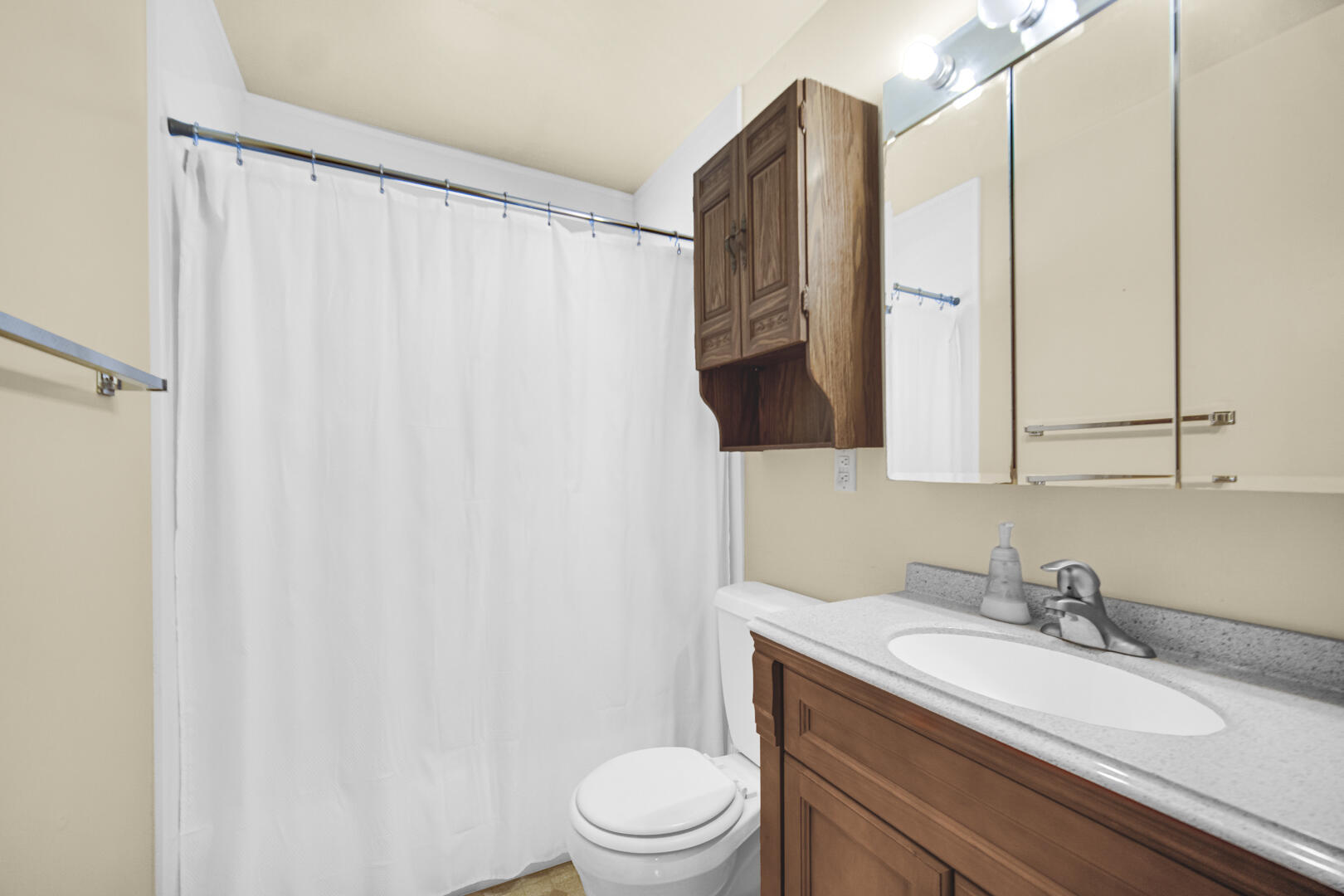 6131 Pennsylvania Street, Merrillville, IN 46410; Image #9