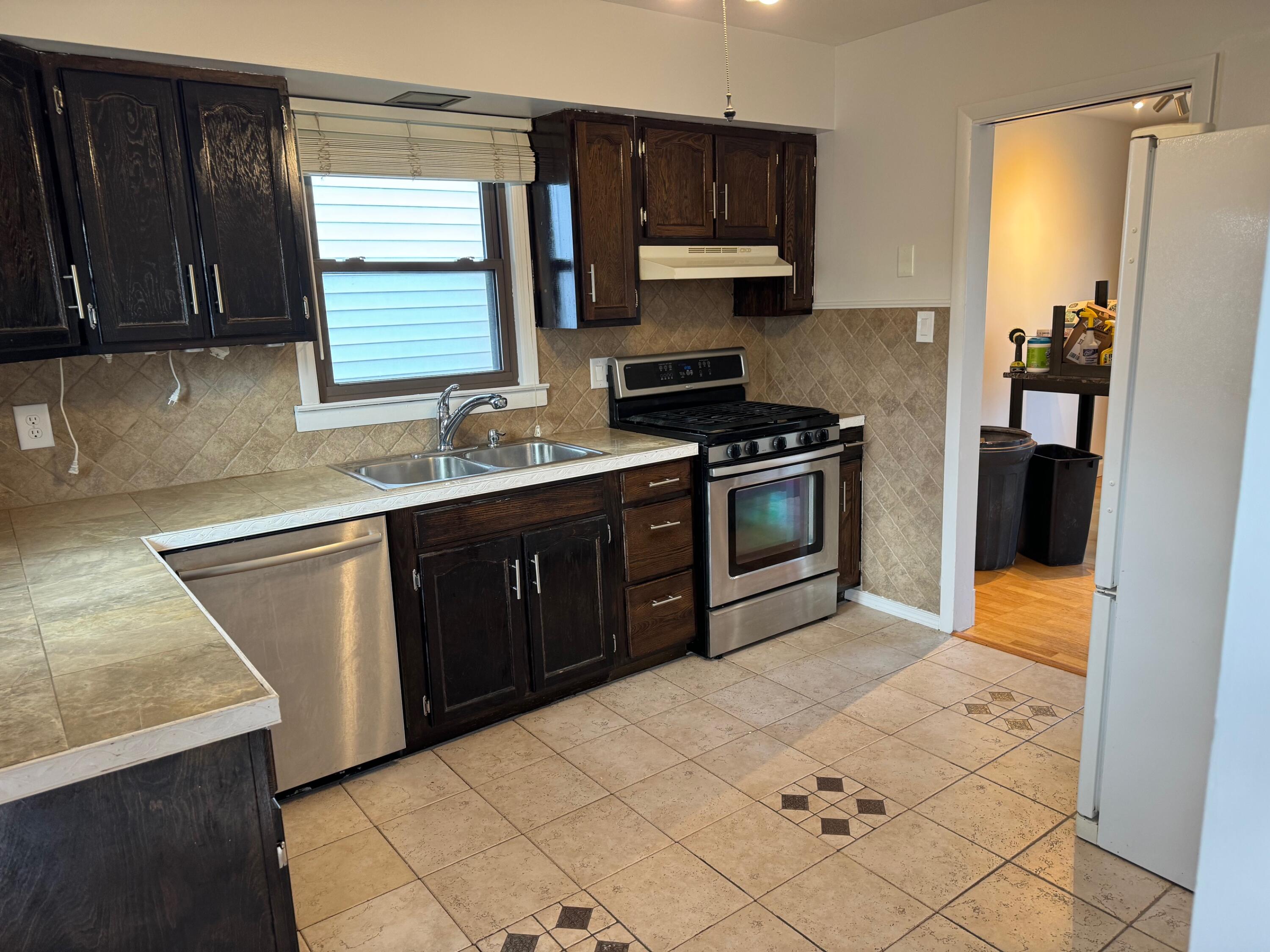 8334 Columbia Avenue, Munster, IN 46321; Image #3