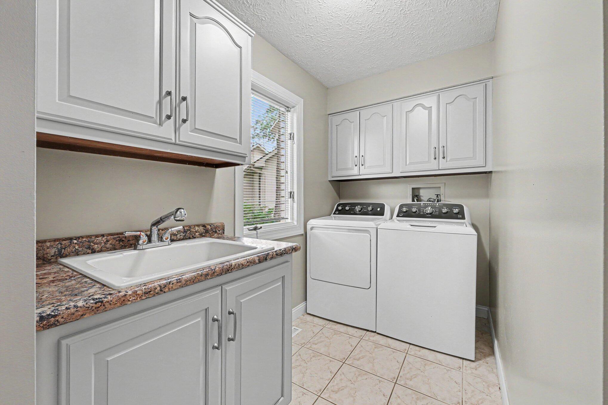 185 Amhurst Place, Valparaiso, IN 46385; Image #21