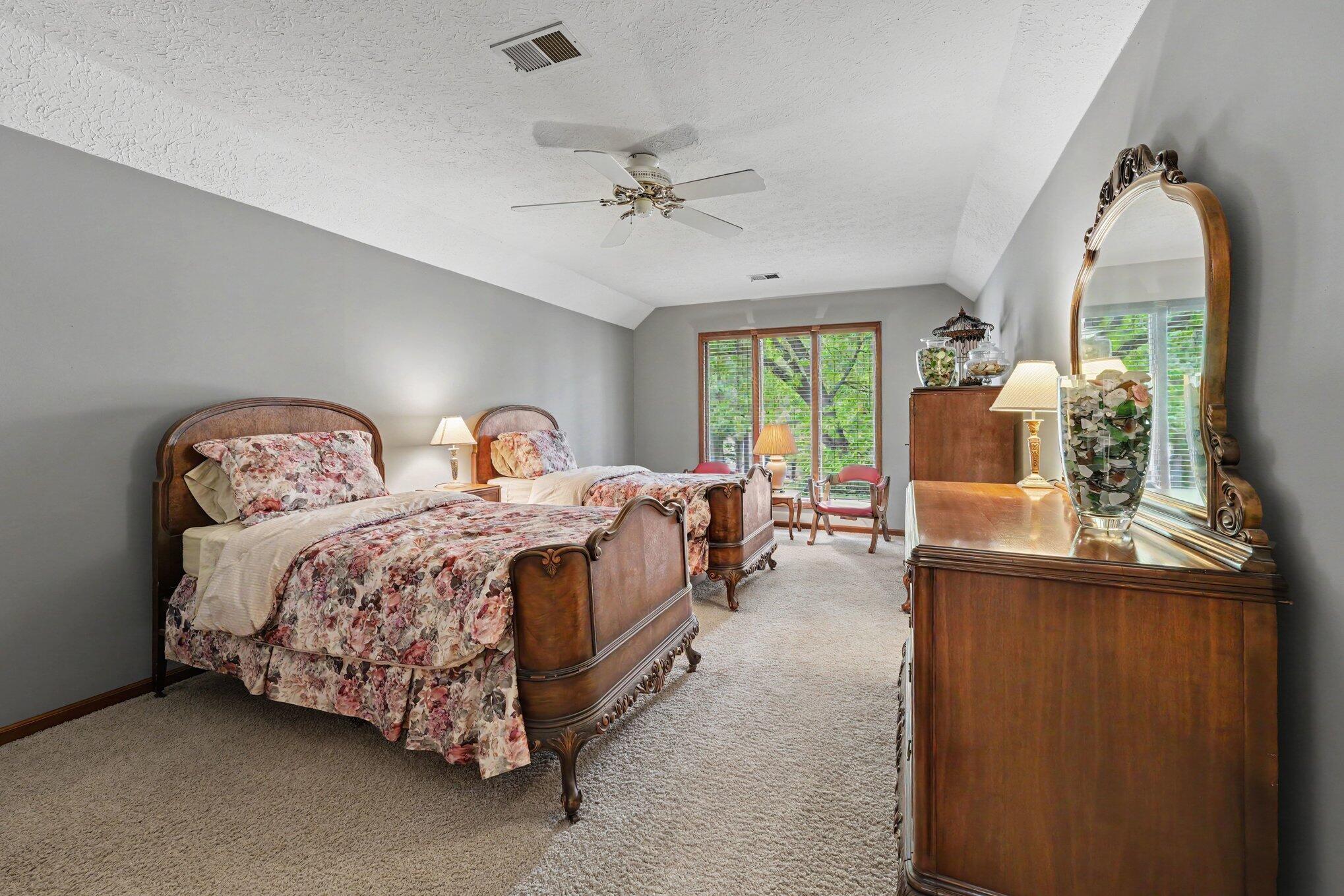 185 Amhurst Place, Valparaiso, IN 46385; Image #29