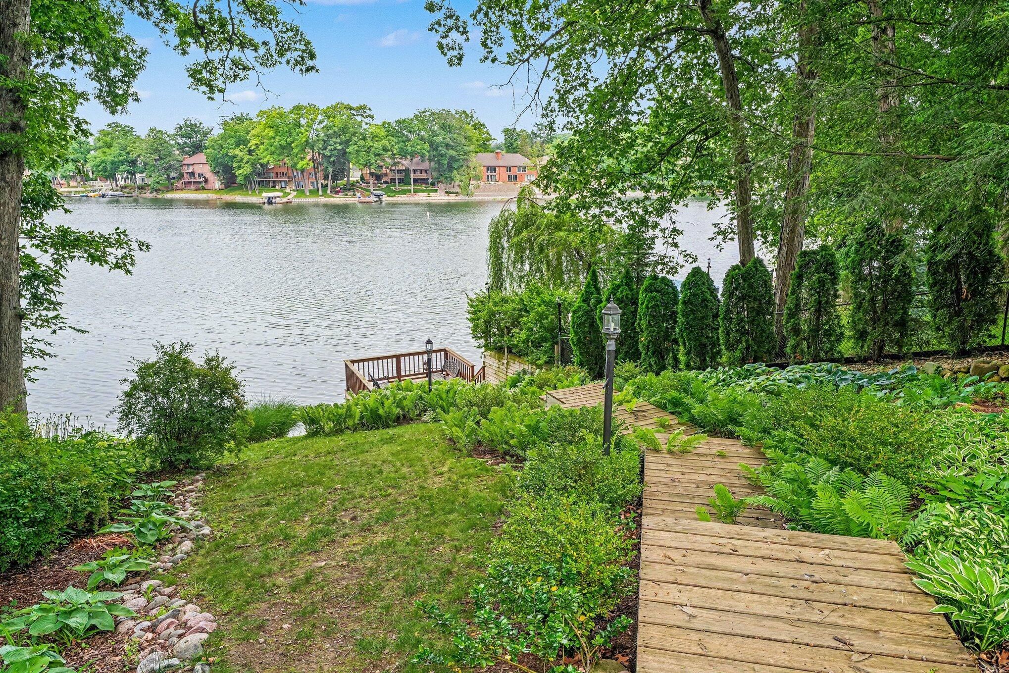 185 Amhurst Place, Valparaiso, IN 46385; Image #43