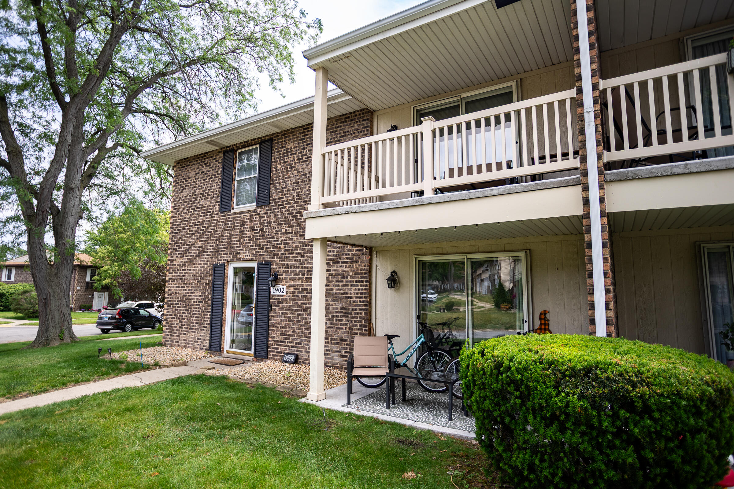 1902 Burgundy Street, Schererville, IN 46375; Image #4