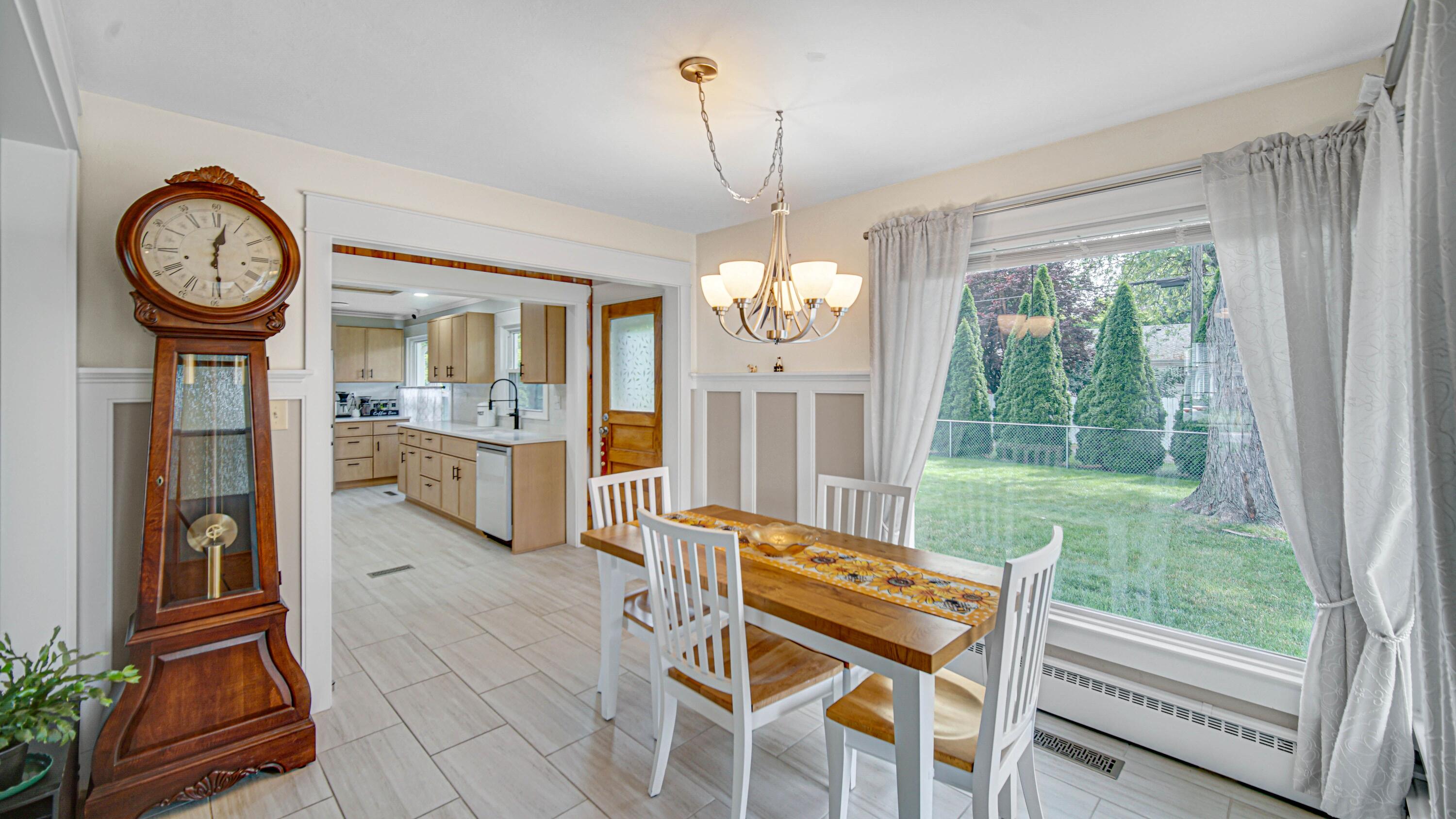 847 Garfield Street, Hobart, IN 46342; Image #11