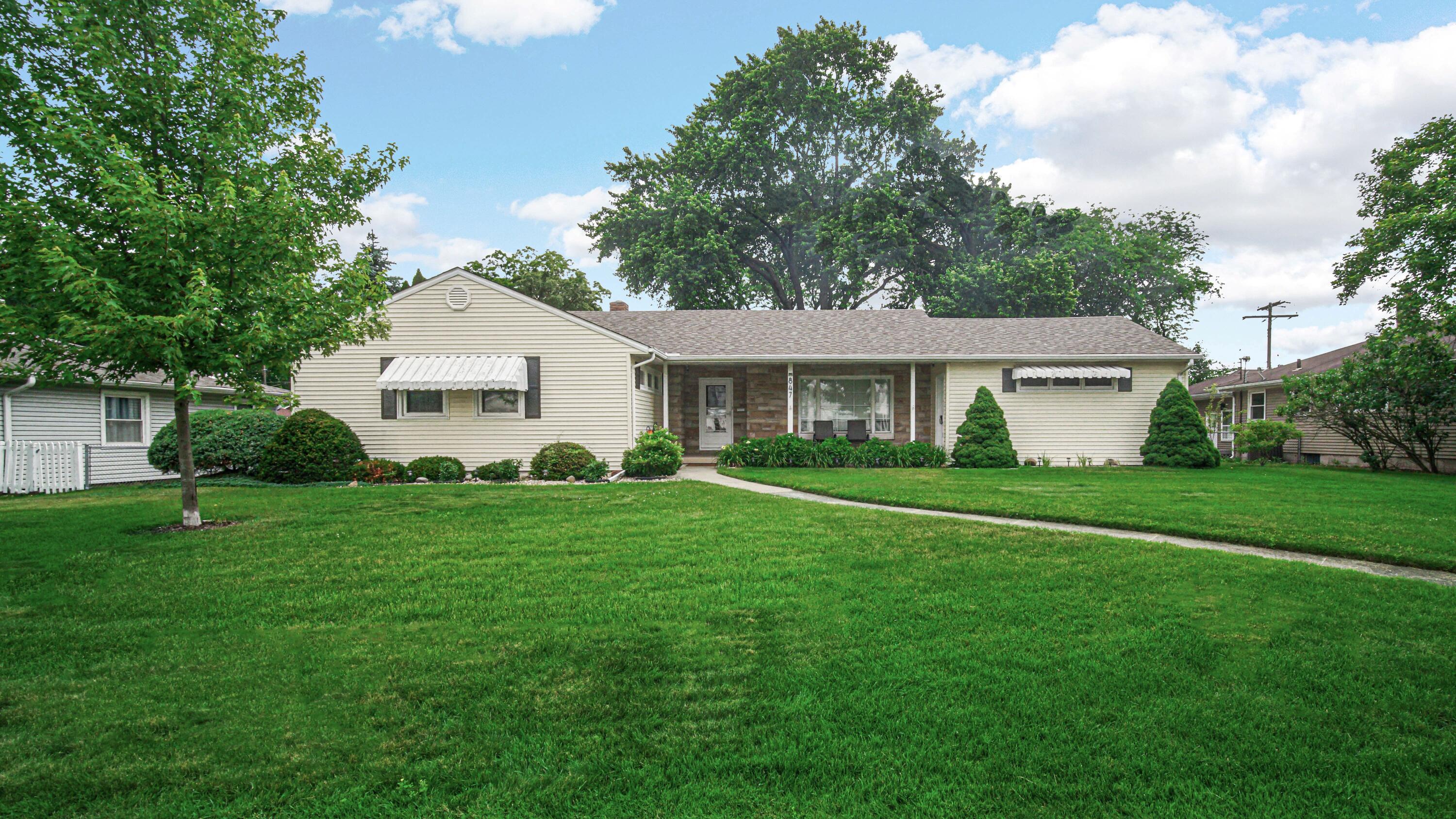 847 Garfield Street, Hobart, IN 46342; Image #18