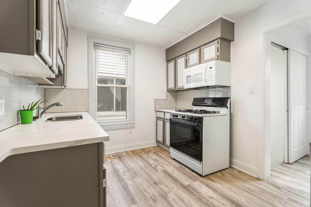 4333 Homerlee Avenue, East Chicago, IN 46312; Image #14