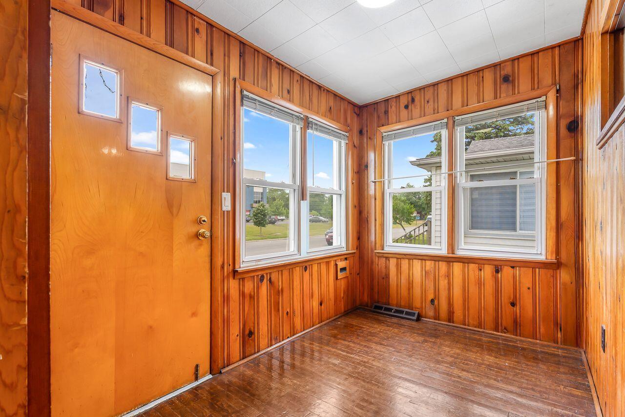 4333 Homerlee Avenue, East Chicago, IN 46312; Image #5