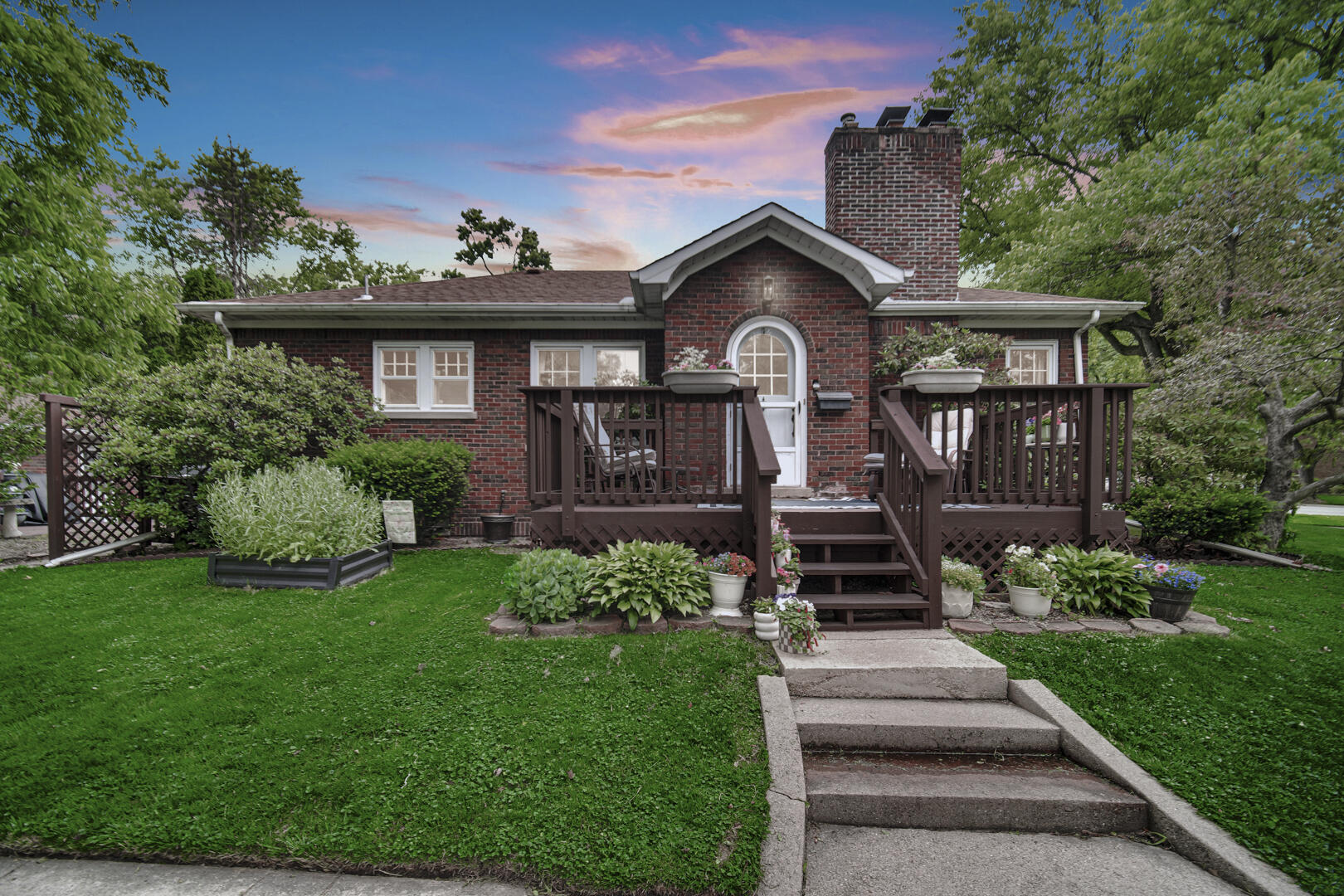 200 N Kelly Street, Hobart, IN 46342; Image #2