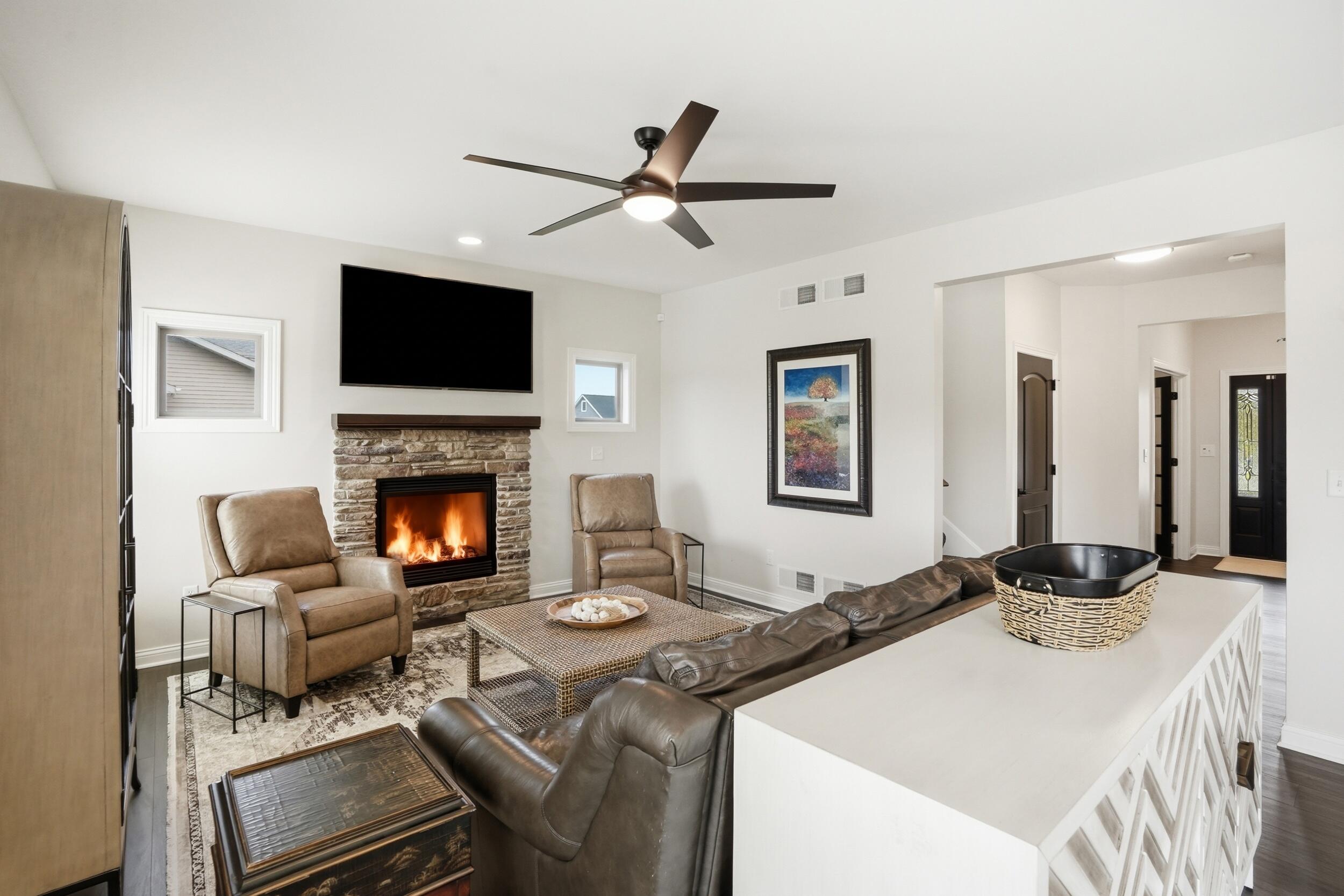 9967 Wisteria Lane, St. John, IN 46373; Image #15